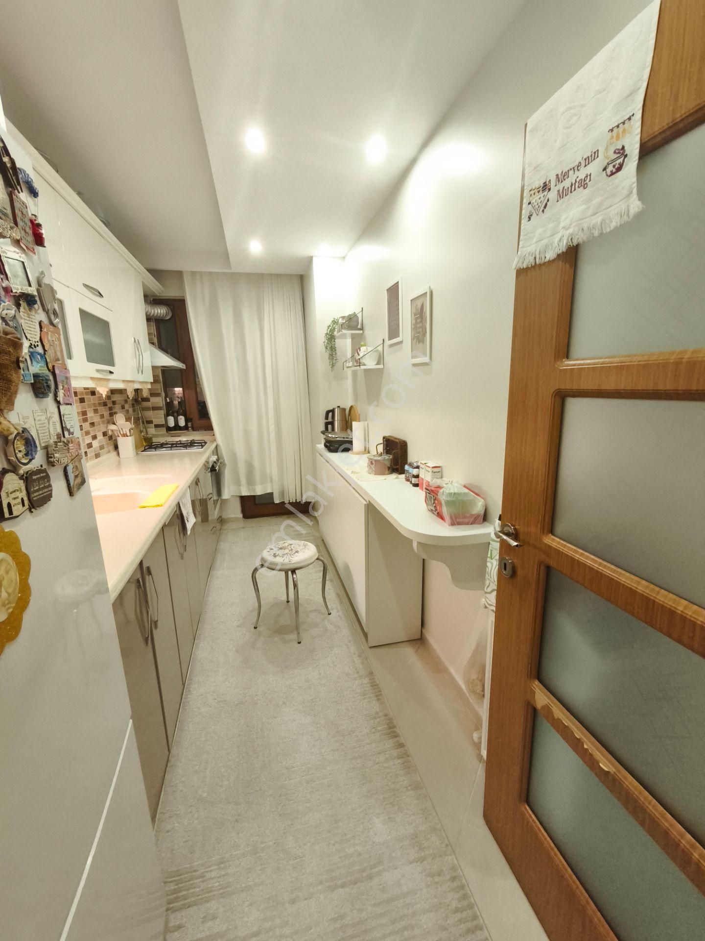 G.o.paşa Merkez 2+1 / 90m2 / 4.kat / 8 Yıllık Binada / Asansörlü Daire - Görsel 17