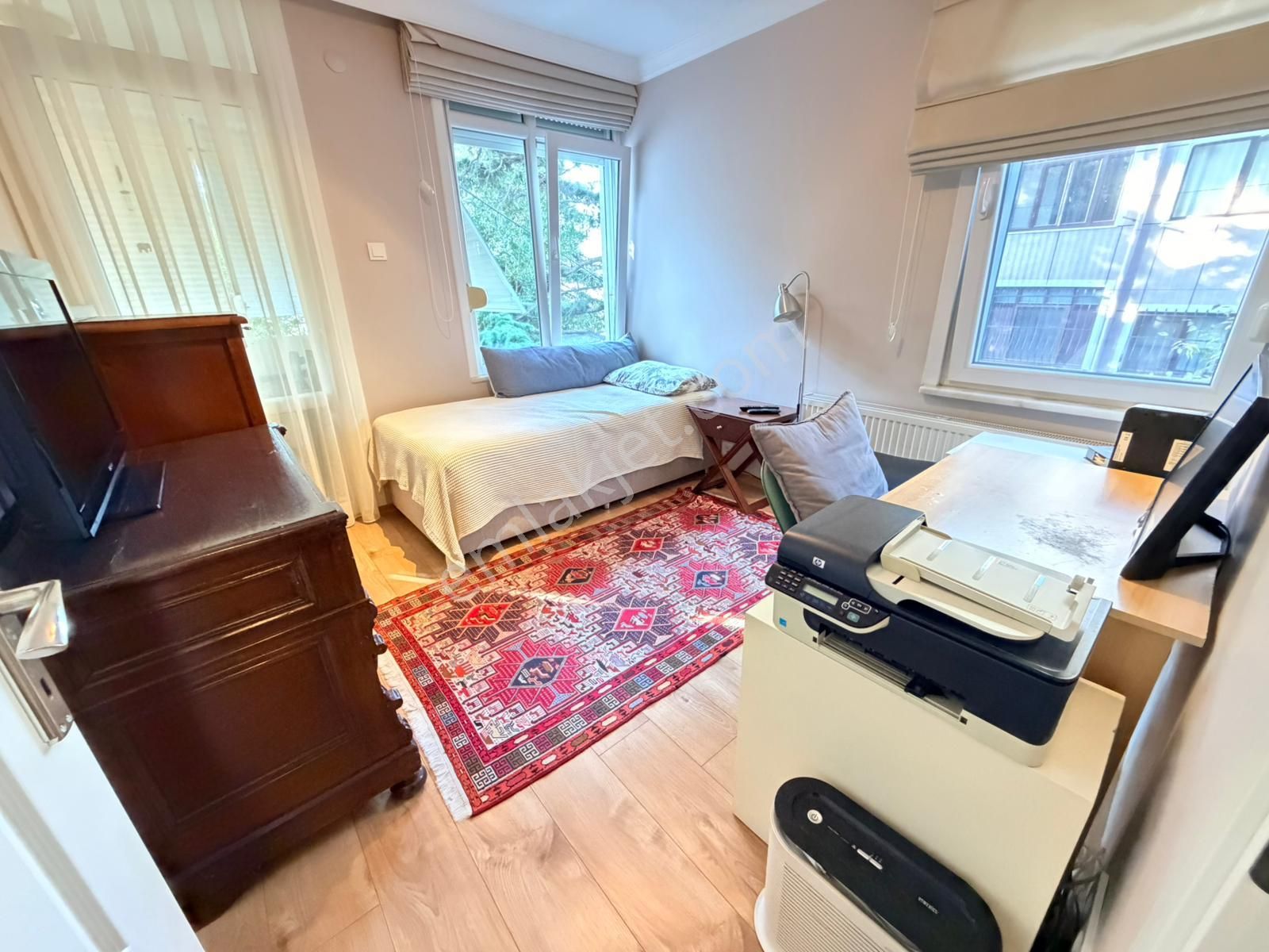 Ulus Merkezi Konumda Caddeye Çok Yakın 2+1 Satılık Daire - Görsel 13