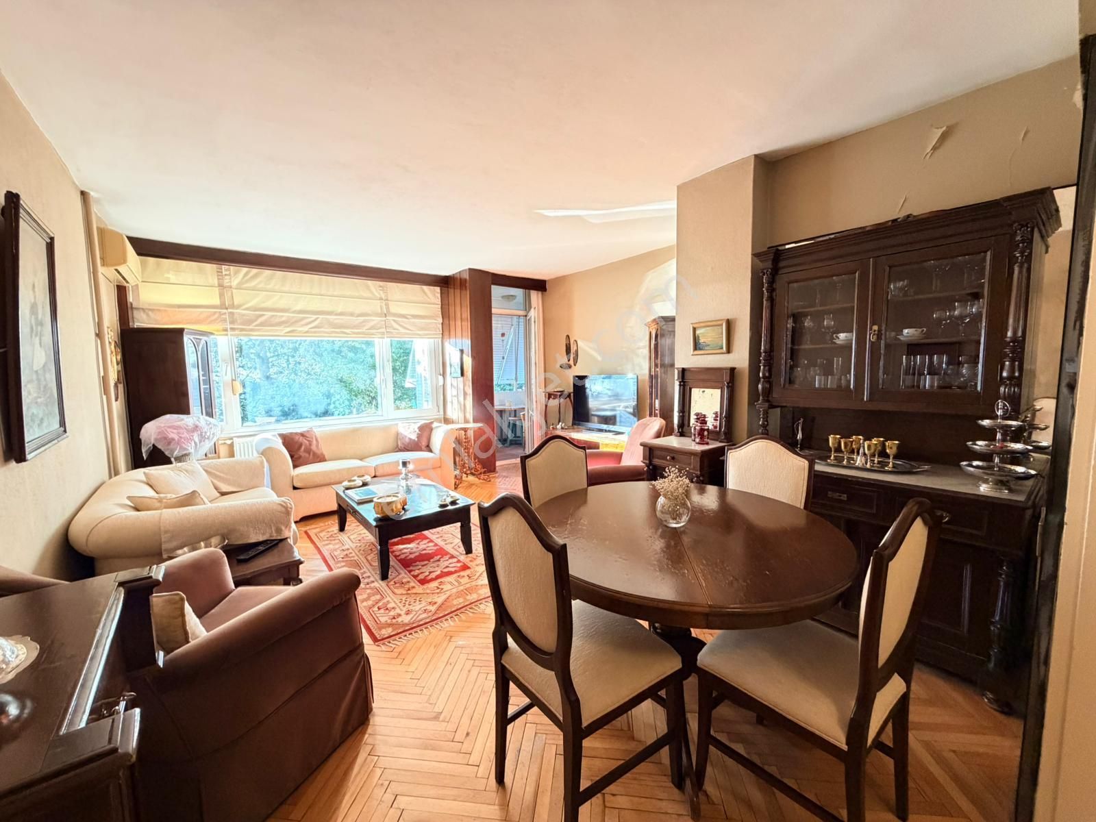 Ulus Merkezi Konumda Caddeye Çok Yakın 2+1 Satılık Daire - Görsel 5