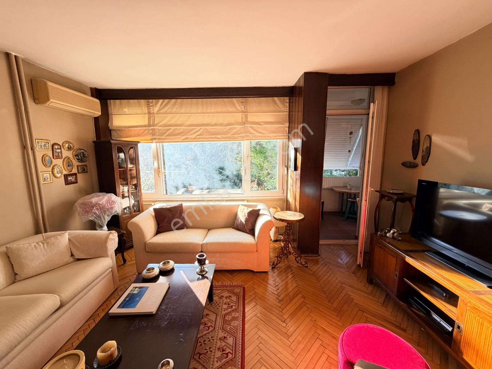 Ulus Merkezi Konumda Caddeye Çok Yakın 2+1 Satılık Daire - Görsel 2