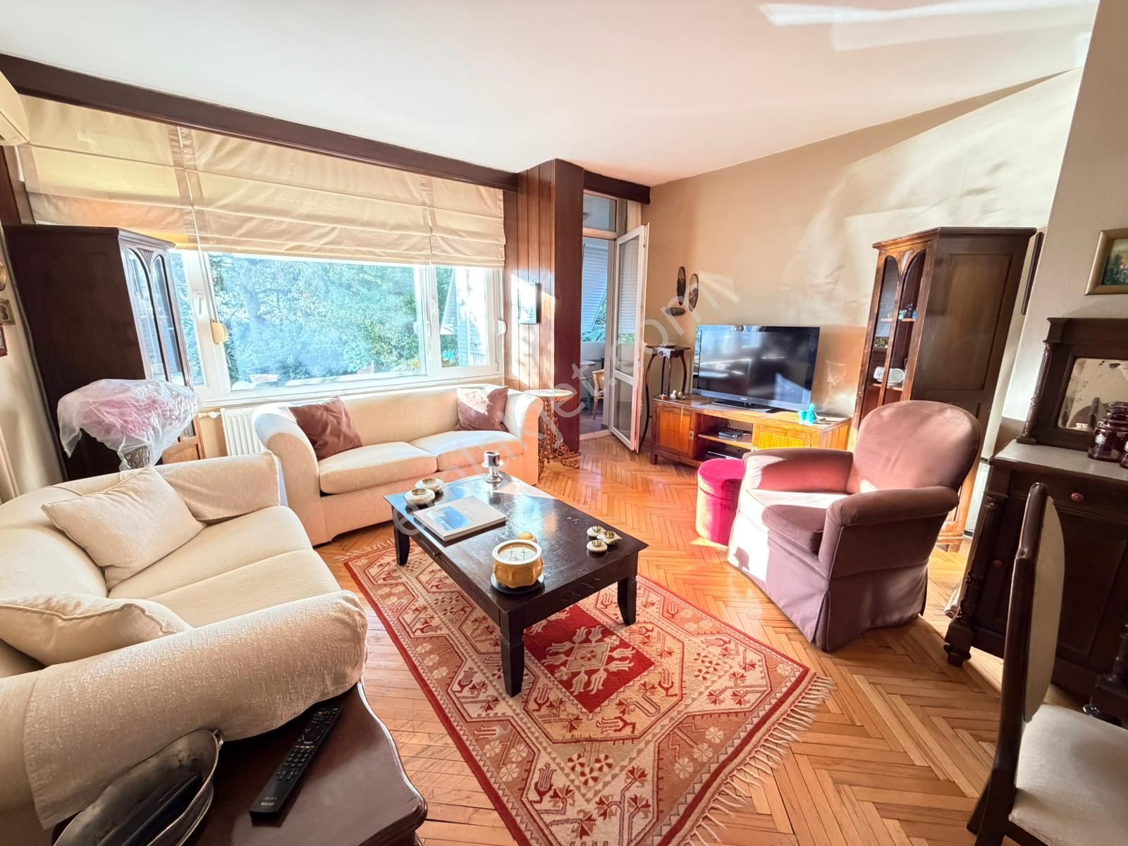 Ulus Merkezi Konumda Caddeye Çok Yakın 2+1 Satılık Daire - Görsel 3