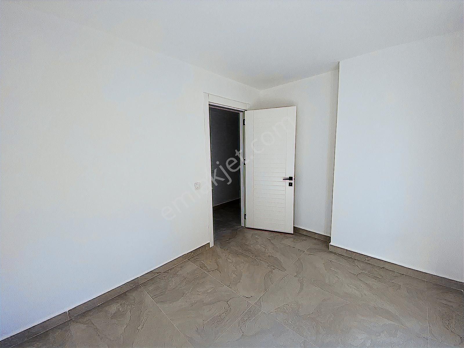 Özel Plajlı Sitede Orman Ve Deniz Manzaralı Daire | Tekce - Görsel 19