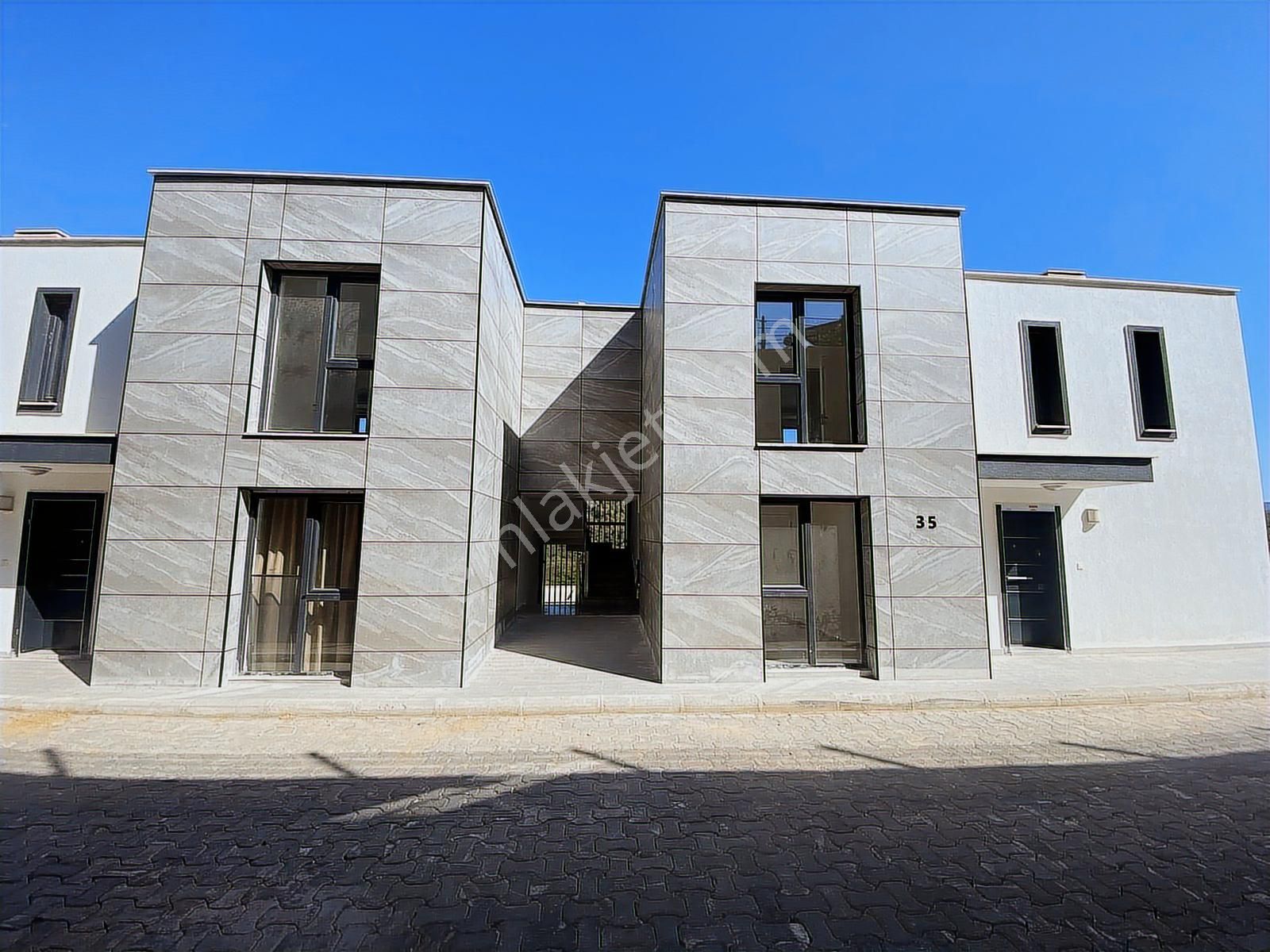 Özel Plajlı Sitede Orman Ve Deniz Manzaralı Daire | Tekce - Görsel 15