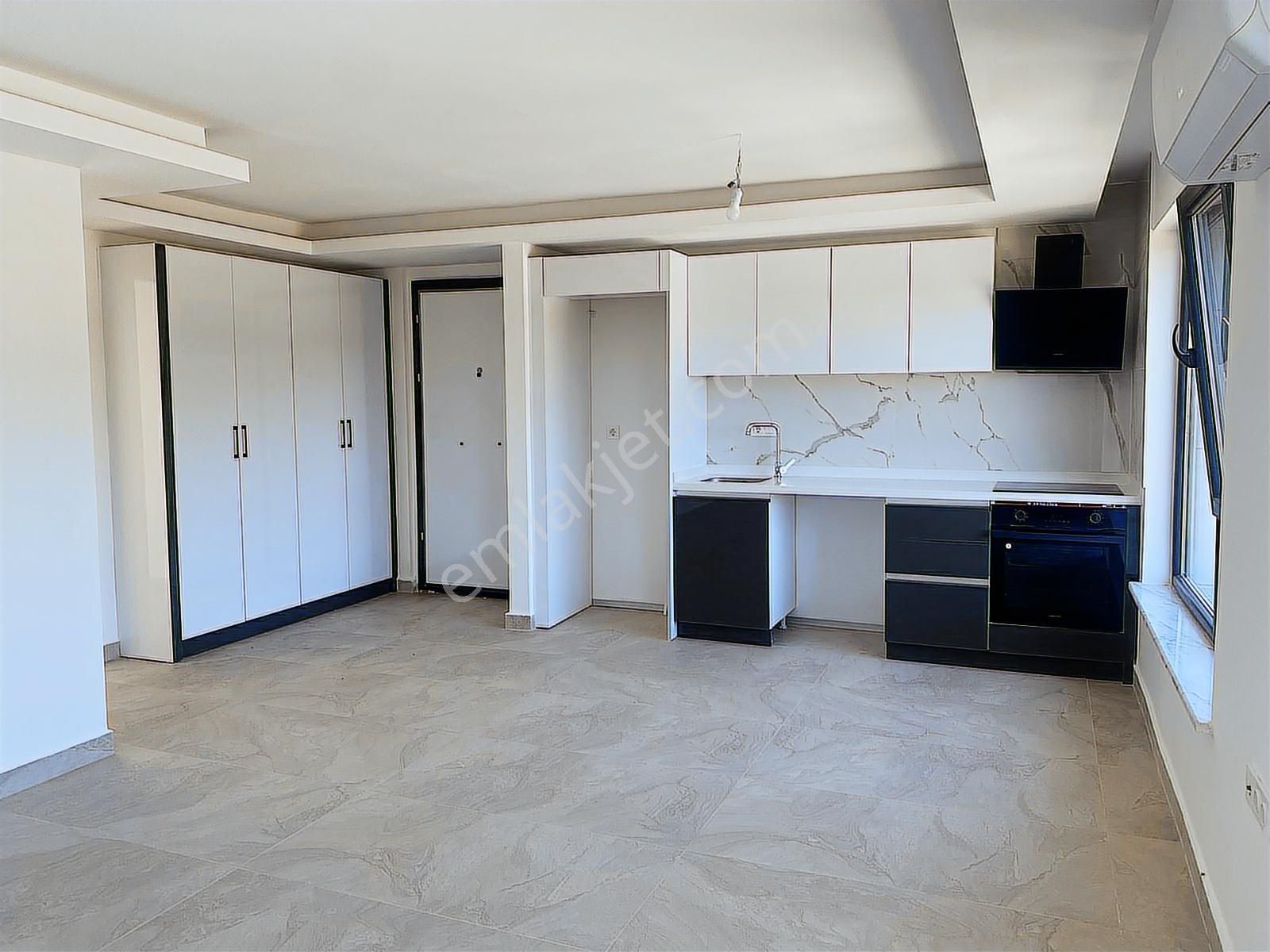 Özel Plajlı Sitede Orman Ve Deniz Manzaralı Daire | Tekce - Görsel 9