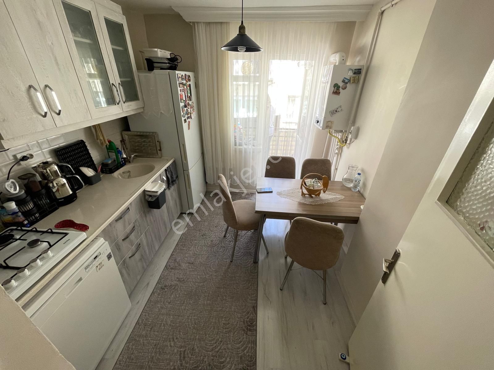 Esertepe Mahallesinde 3+1 Full Yapılı Daire