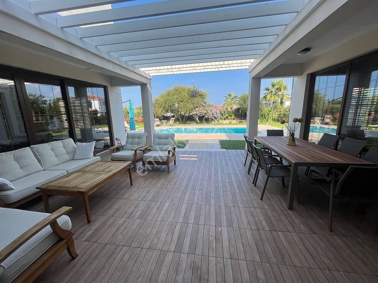 Girne Çatalköy'de Özel Havuzlu Ve Bahçeli Müstakil Villa | Tekce - Görsel 9