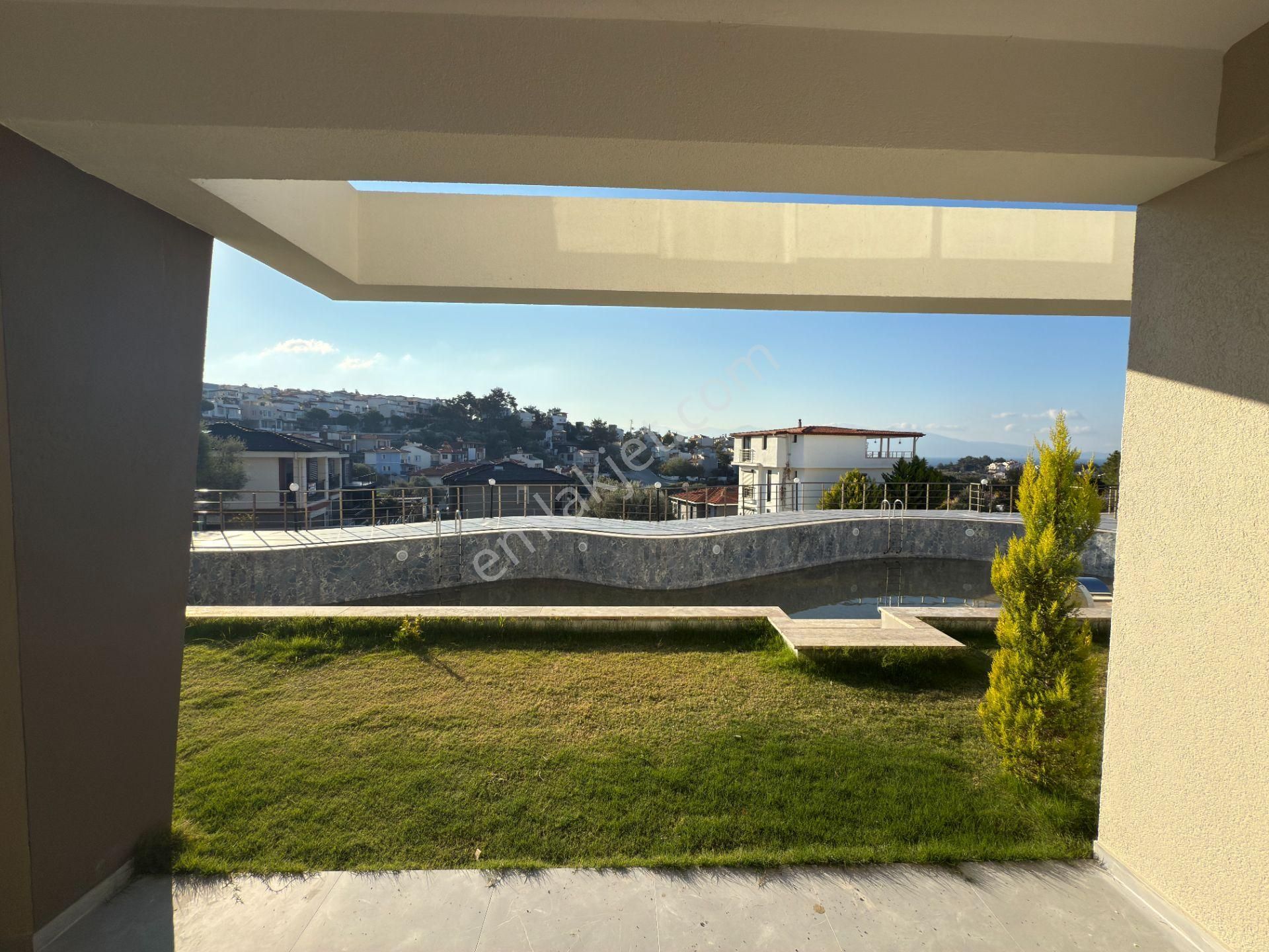 Kadınlar Denizinde Deniz & Havuz Manzaralı Satılılık Daire - Görsel 3