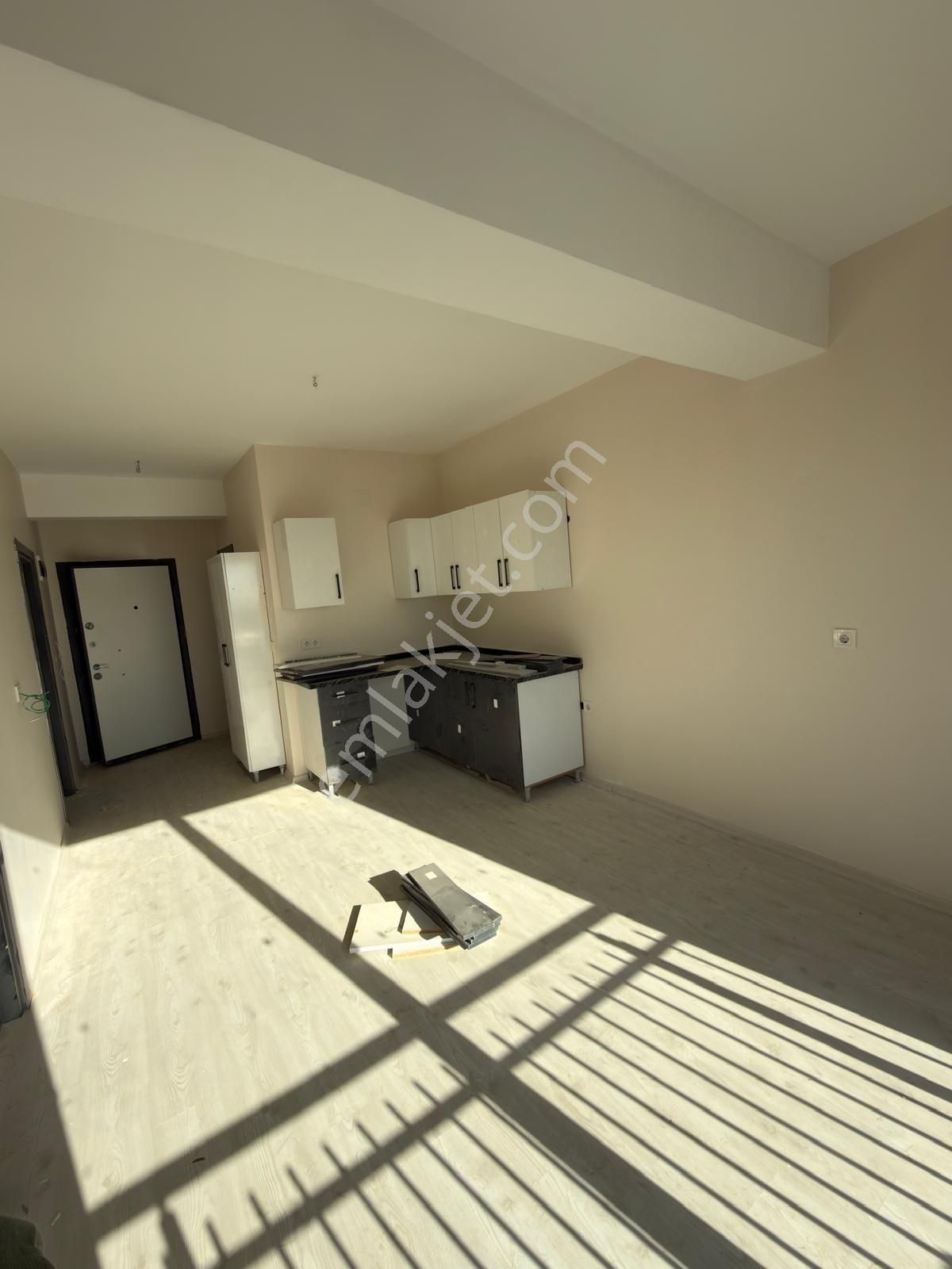 Sarıçam Boynuyogunda 2+1 Açık Mutfak Satılık - Görsel 2