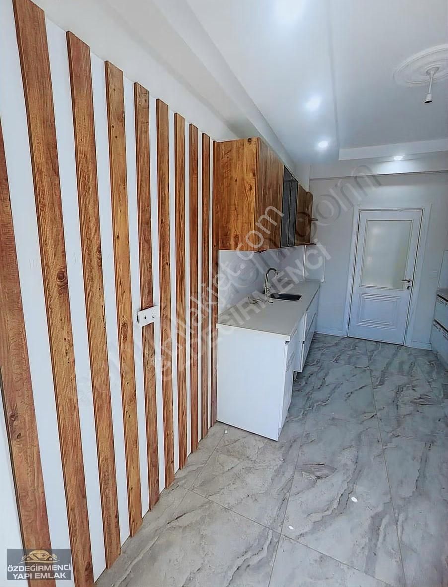 Özdeğirmenci Yapı-emlaktan Satılık Bahçenizam Özel Garajlı 3+1 - Görsel 14