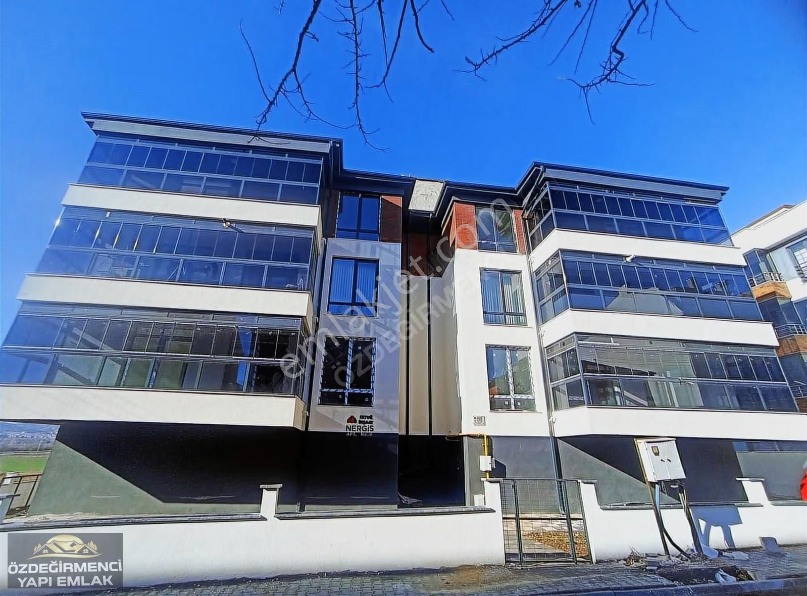 Özdeğirmenci Yapı-emlaktan Satılık Bahçenizam Özel Garajlı 3+1 - Görsel 26