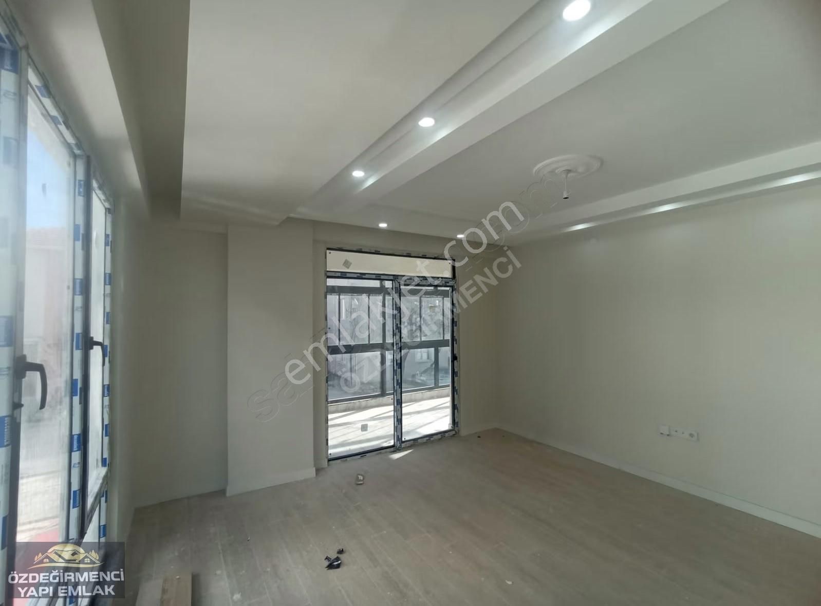 Özdeğirmenci Yapı-emlaktan Satılık Bahçenizam Özel Garajlı 3+1 - Görsel 15