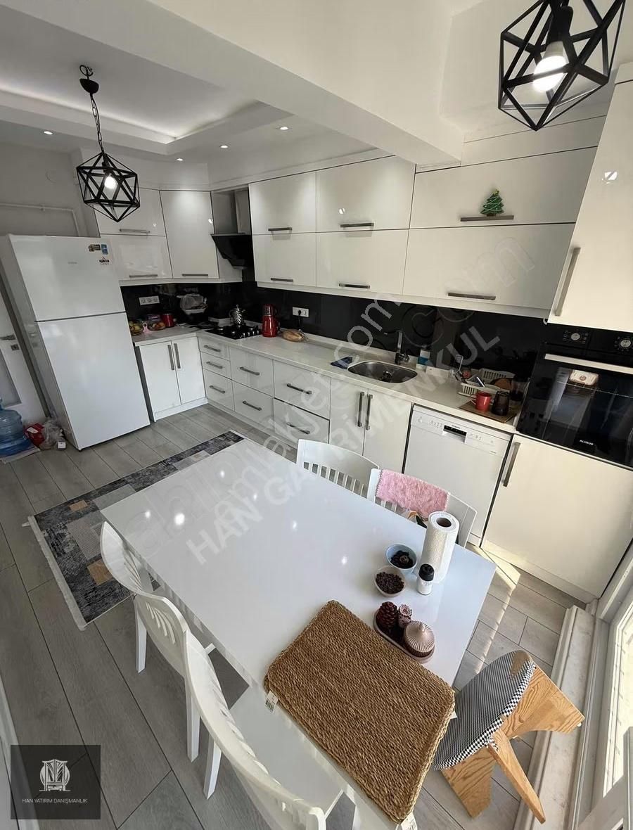 Han'dan Uluç' Site İçi Full Eşyalı Ara Kat Doğalgazlı 3+1 Daire - Görsel 19