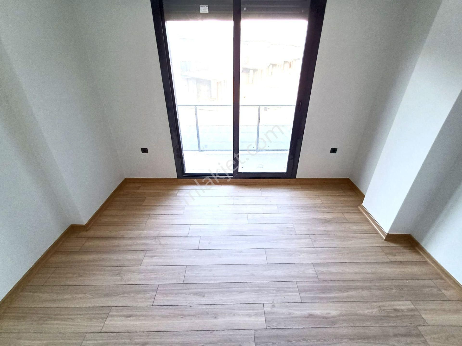 Burhaniye Ören'de Aygülden Sıfır Site İçi,havuzlu,bağımsız,teraslı Yerden Isıtmalı 3+1 Satılık Villa - Görsel 29