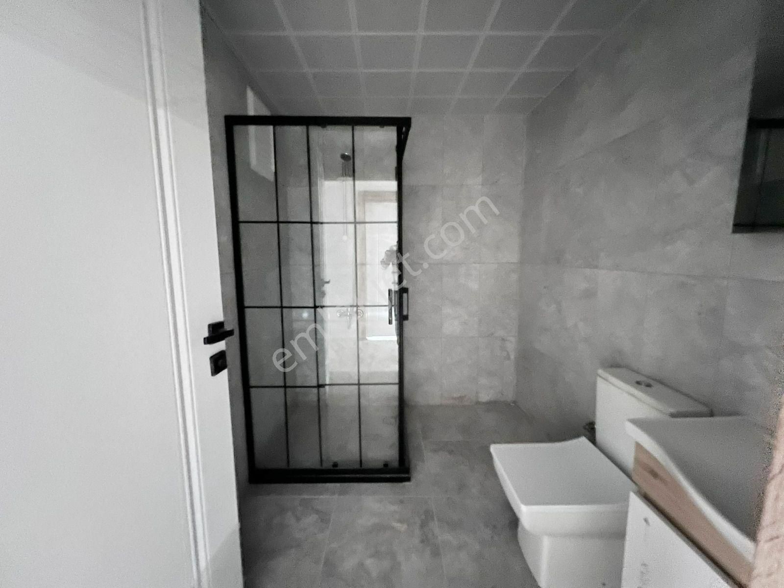 Öz Maşallah Dan Sakin Sokakta Modern 3+1 Ev Sıfırr - Görsel 7