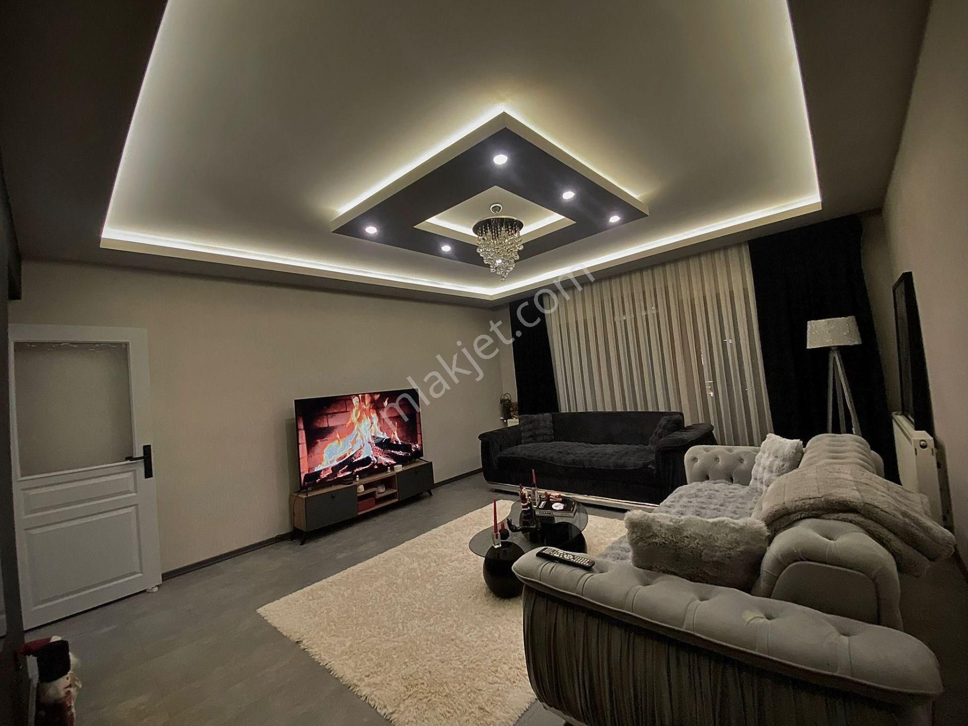 Yayla Mah. Seyitler Caddesinde Lüks Yapılı 3+1 Satılık Daire - Görsel 8