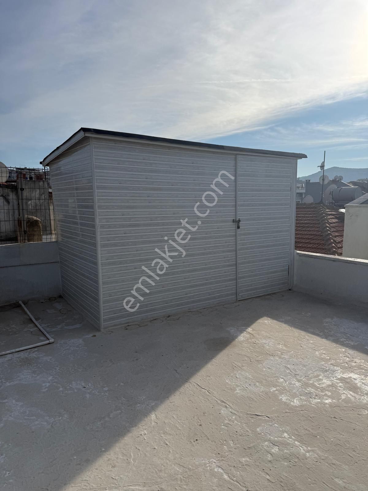 Saadet Korkmaz Emlak'tan Denize 150 Metre Satılık 2+1!ayrı Mutfaklı Daire - Görsel 33