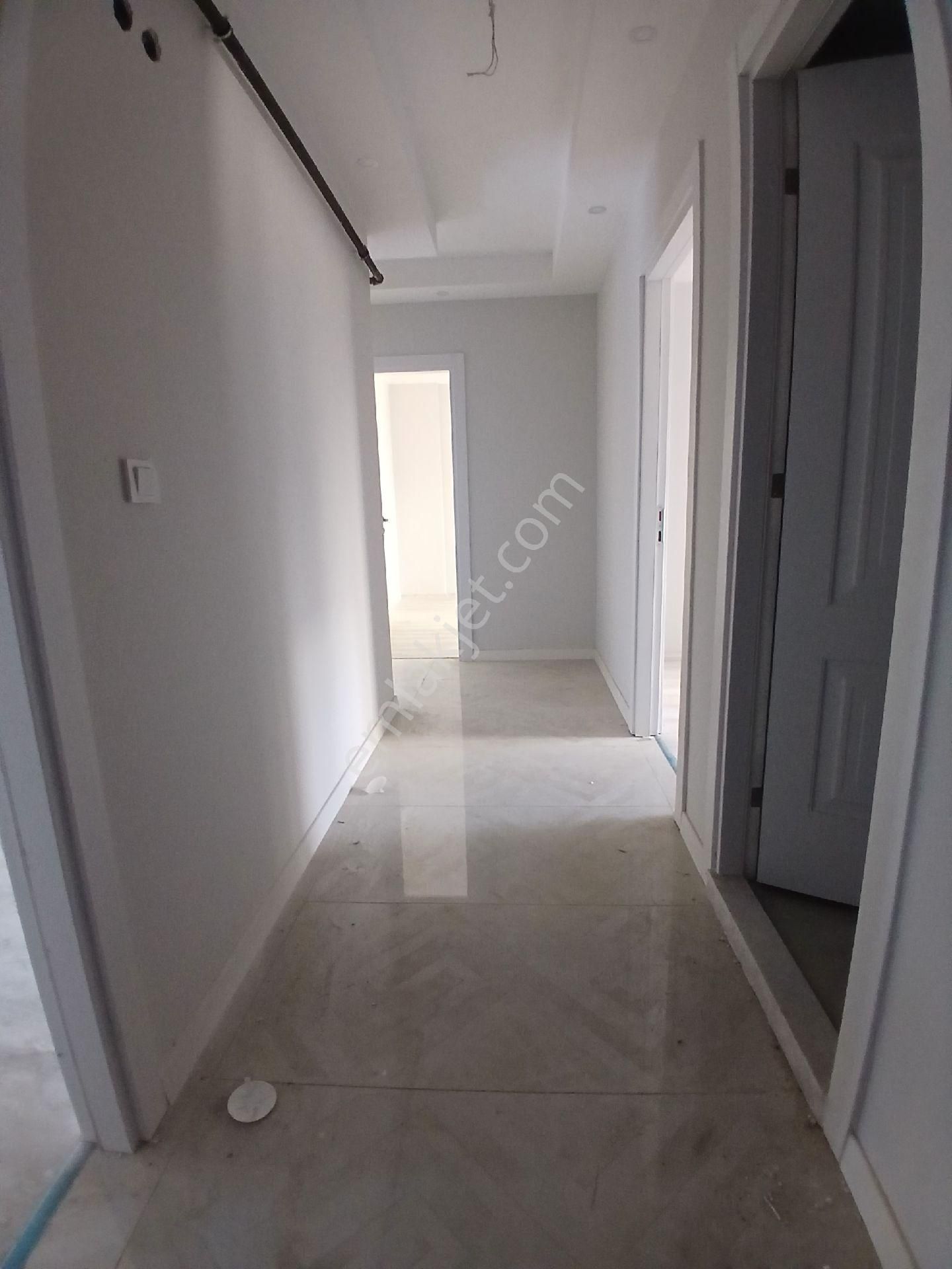 İzmir Torbalı Torbalı Mahallesinde 3+1 Havuzlu Sitede 2+1 Fiyatına Satılık - Görsel 11