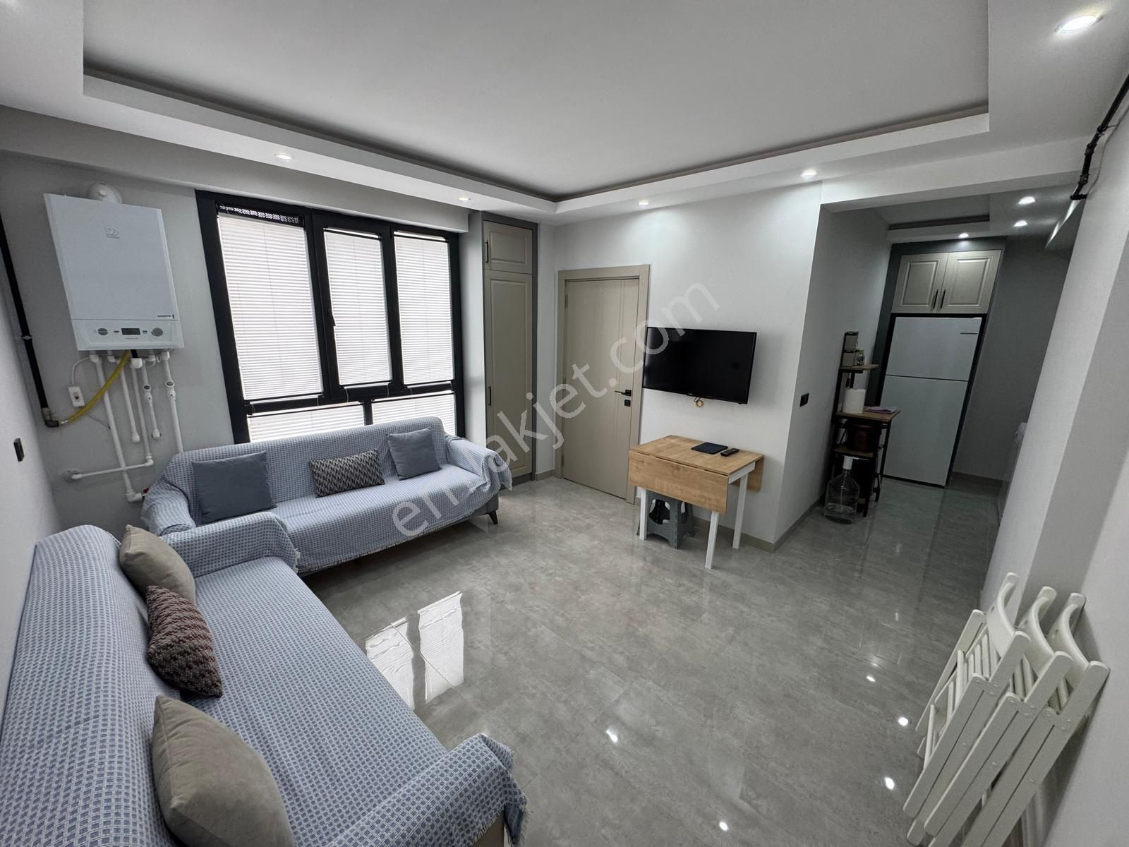 Özmecaz'dan Zeytinköy Mah. 1.5+1 Arakat Asansörlü Sıfır Full Eşyalı Lüks Apart