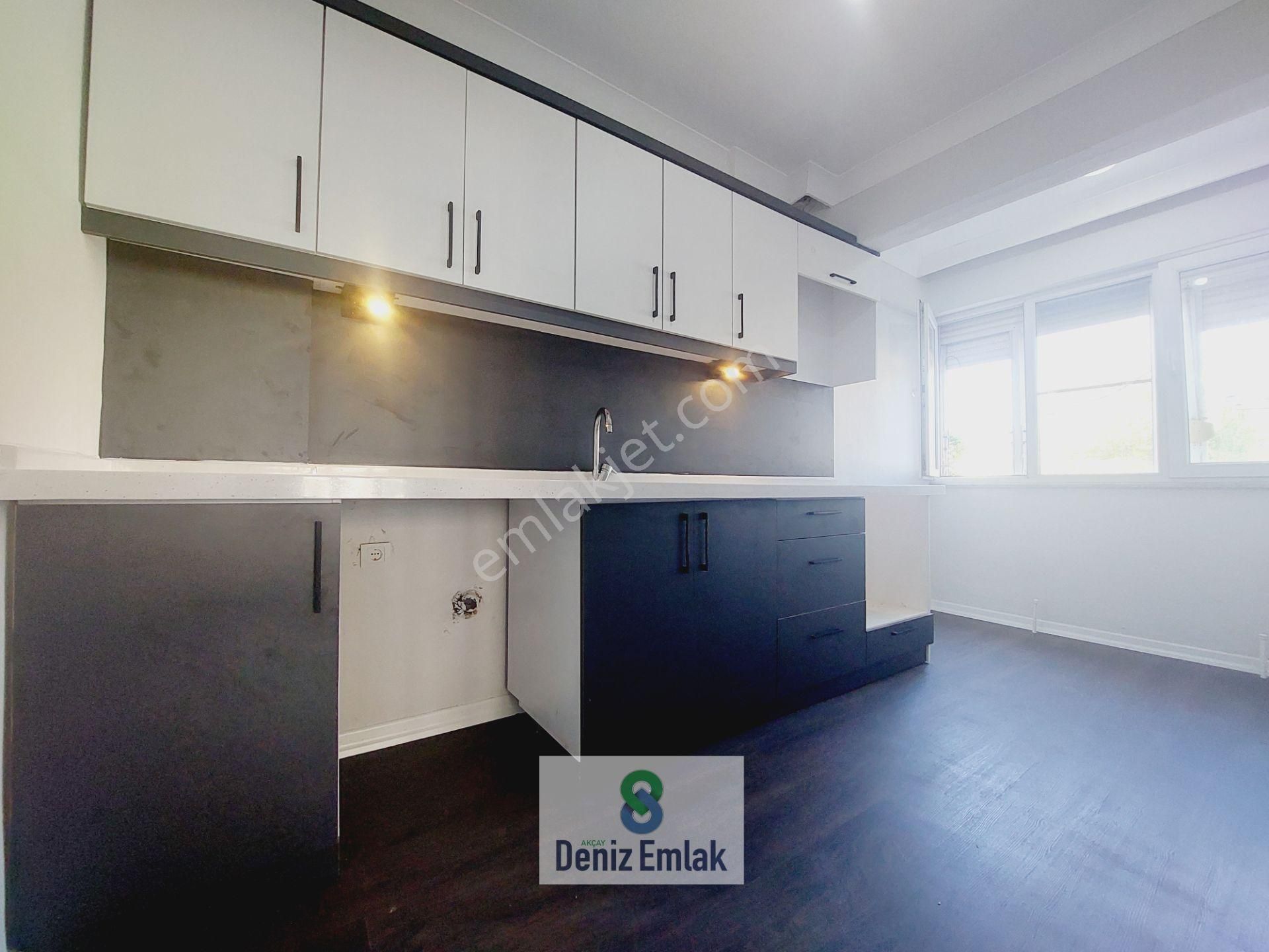 Denizden Akçay Sarıkızda Öncephe Masrafsız Satılık 2+1 Daire. - Görsel 14