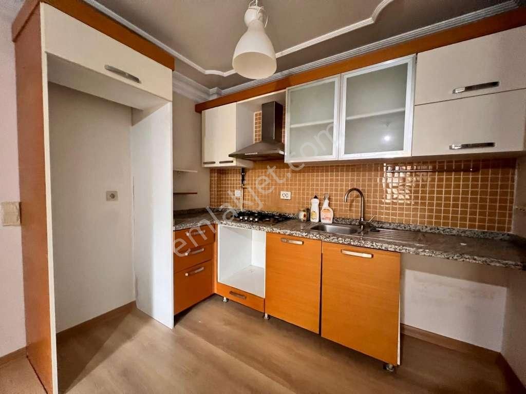 Altayçeşmede Ulaşıma Yakın Yüksek Giriş 2+1 - Görsel 2