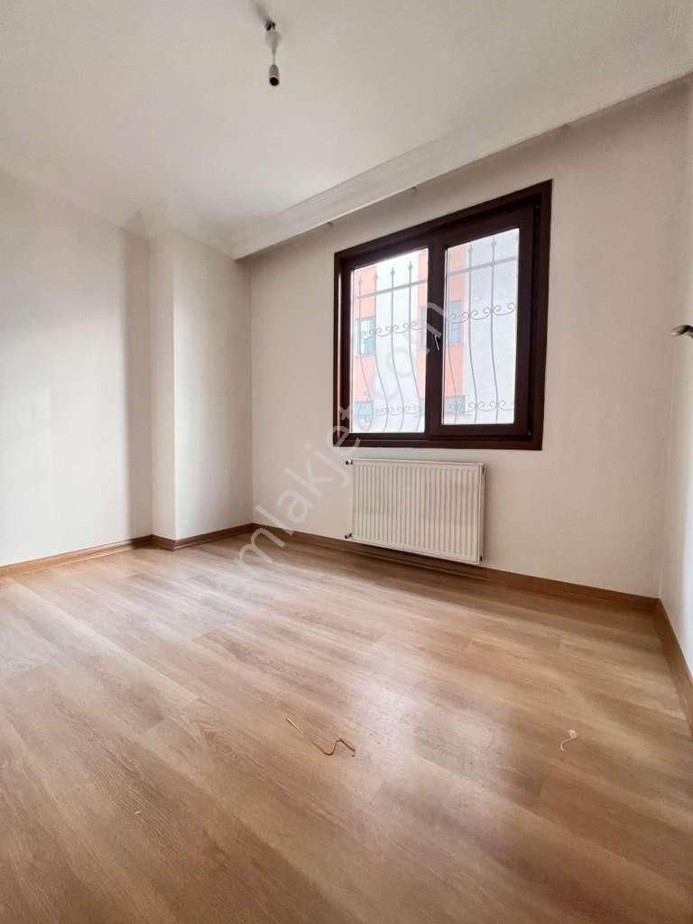 Altayçeşmede Ulaşıma Yakın Yüksek Giriş 2+1 - Görsel 8