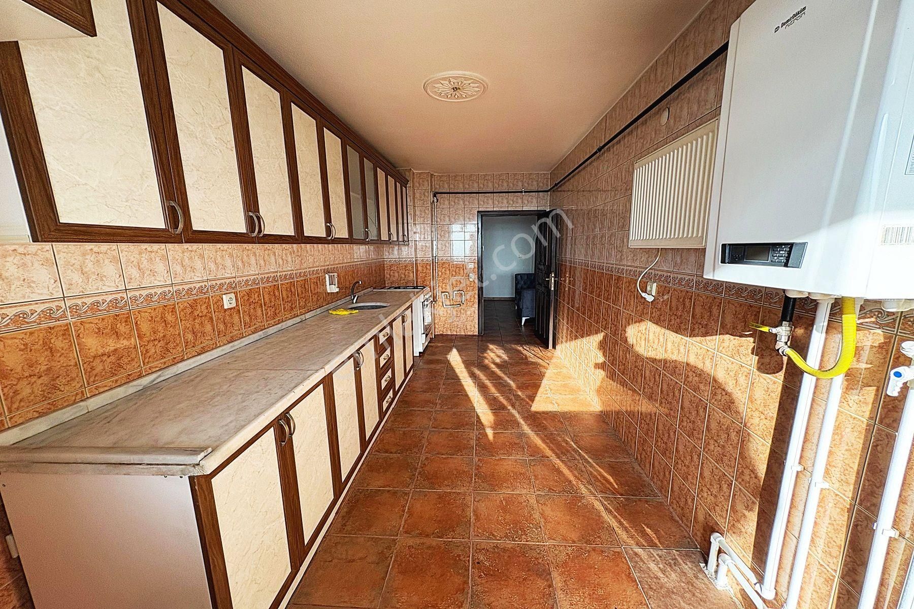 Esertepe'de 3+1 Ankara Manzaralı Kat Konumunda Kiralık Daire - Görsel 10