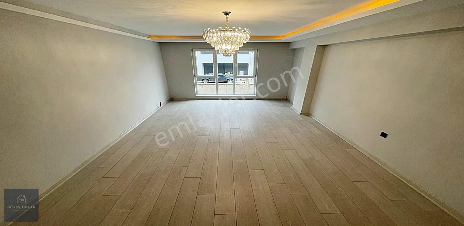 Yenikent Güneş Emlak Geniş M2 Ayaş-sincan Yoluna Yakın 3+1daire - Görsel 19