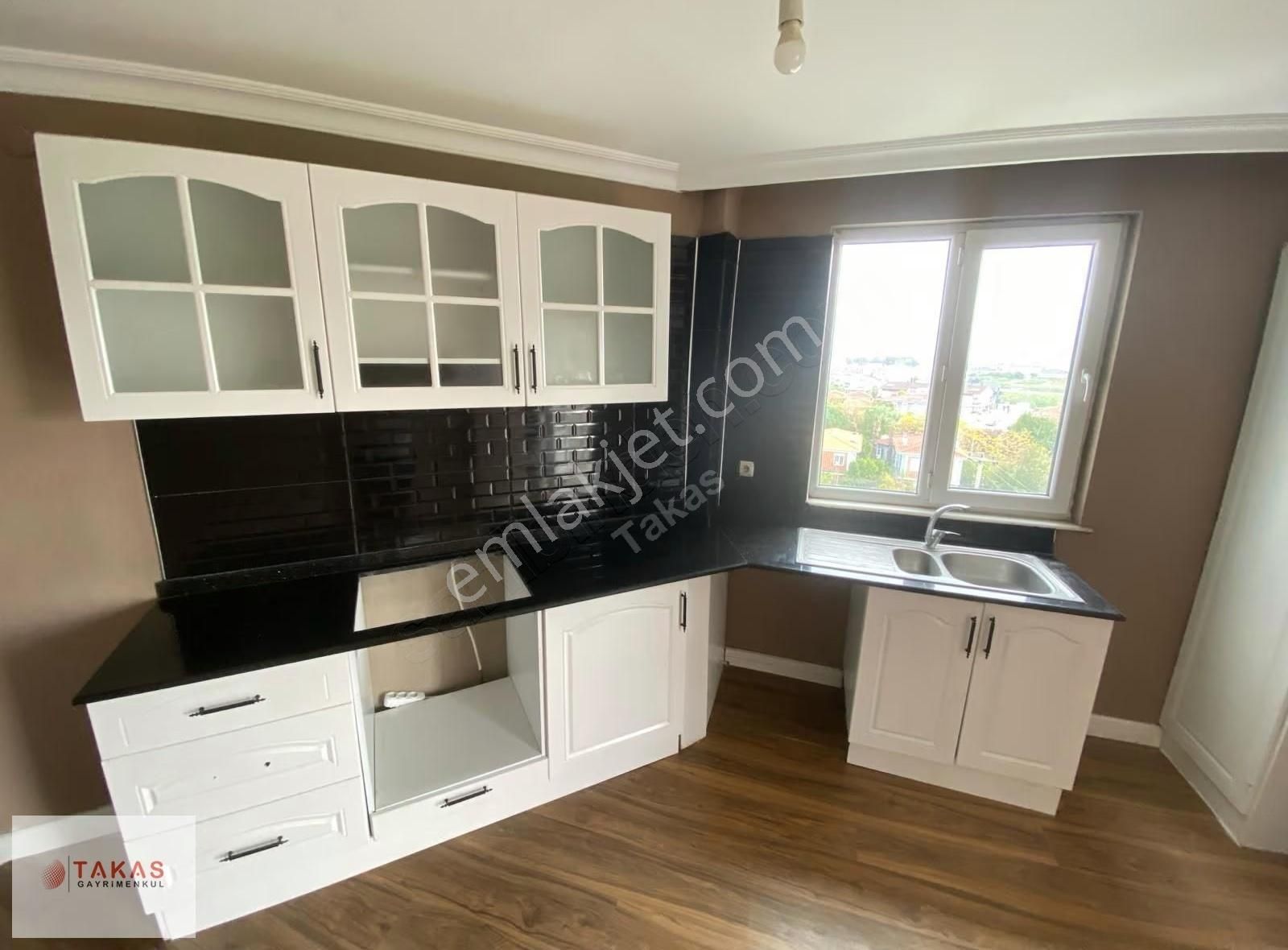 Denız Ve Orman Manzaralı 3+1 Geniş Ferah - Görsel 12