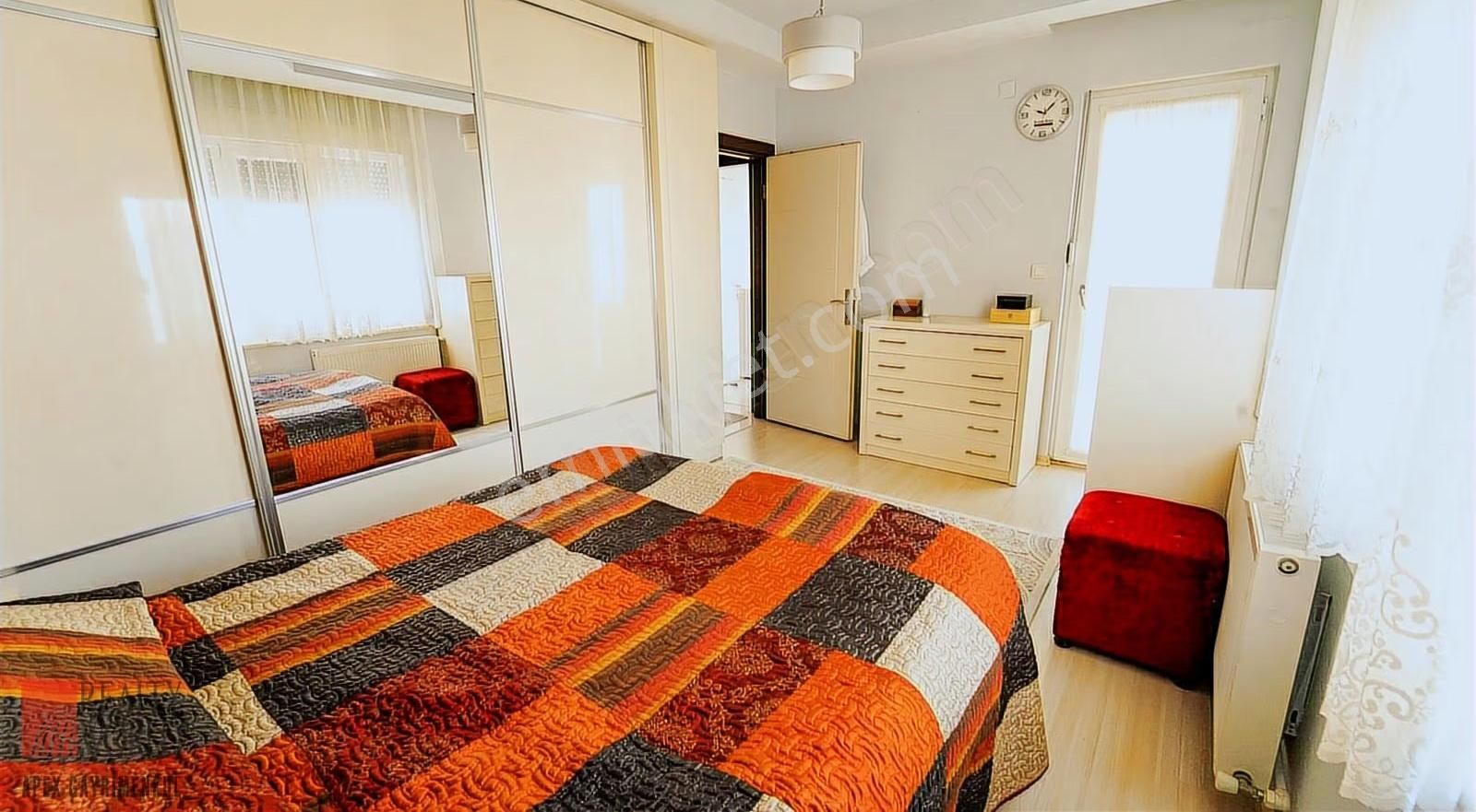 Konyaaltı Uncalı Havuzlu Güvenlikli Site İçi Ara Kat Satılık 3+1 - Görsel 19