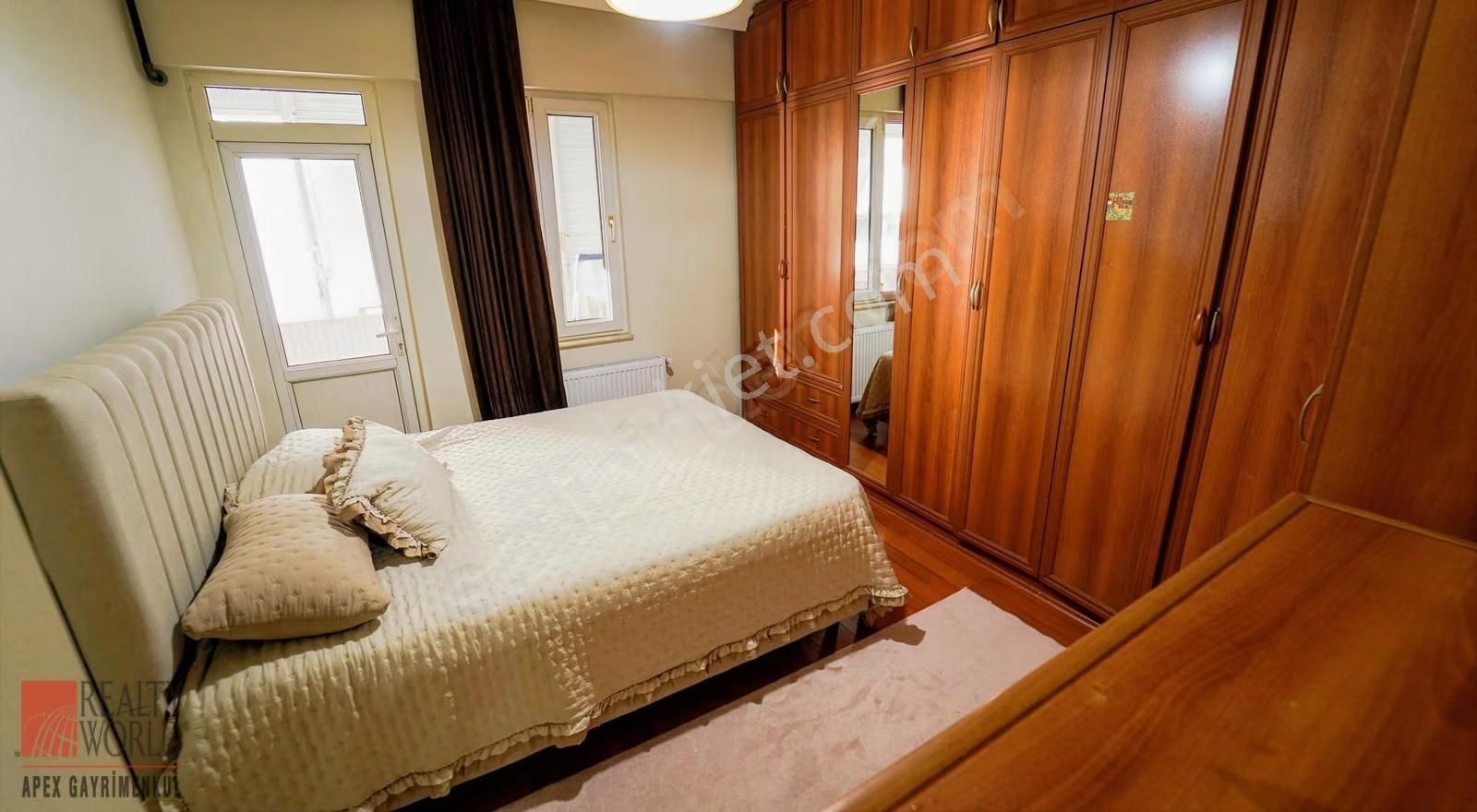 Bahçelievler Deniz Mahallesi, Kombili/tadilatlı/ara Kat 3+1 - Görsel 11