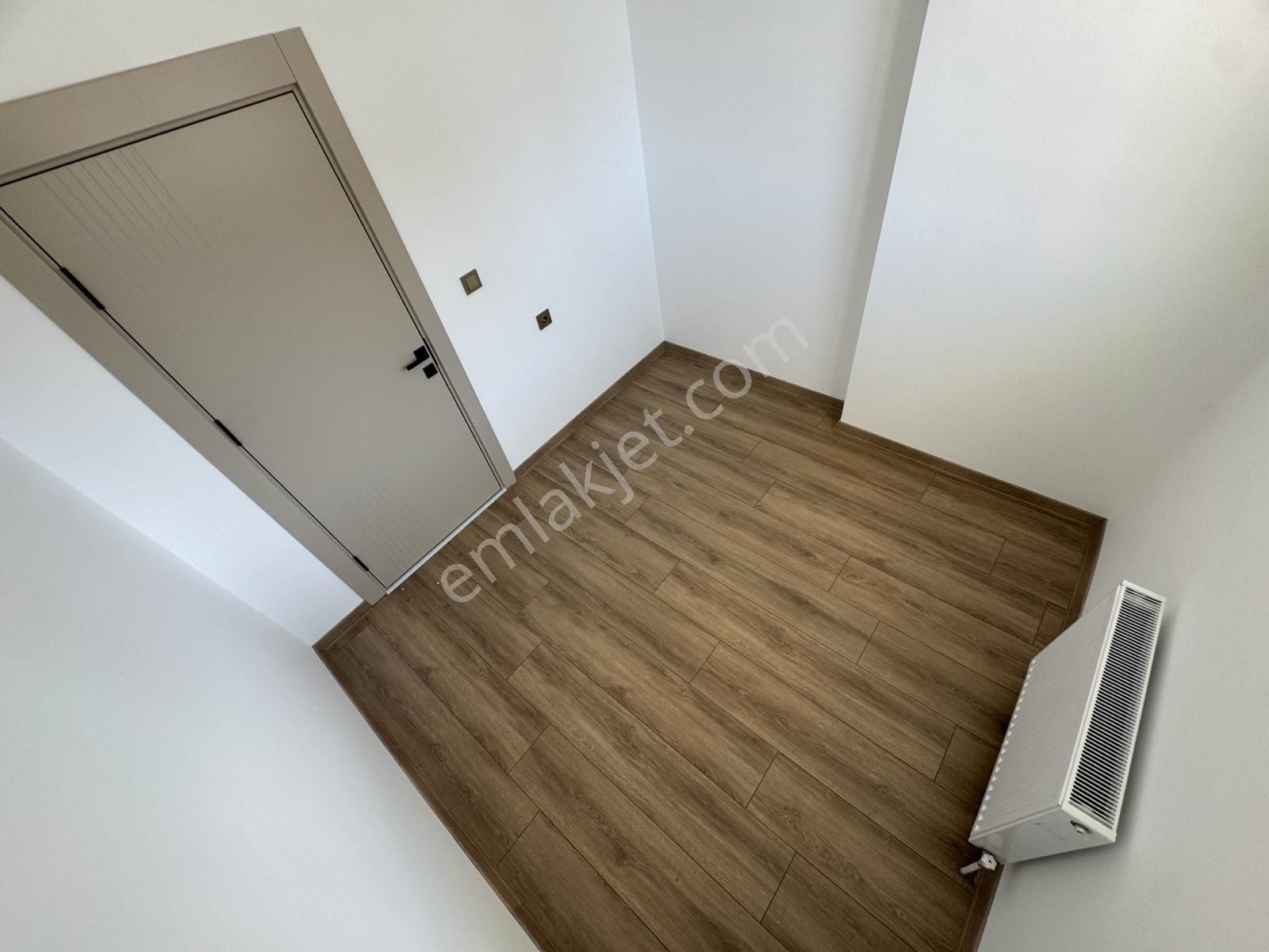 29 Ekim Mh.de Çift Banyolu 125m2 Net Kullanım Alanıyla Giriş Satılık Daire - Görsel 21