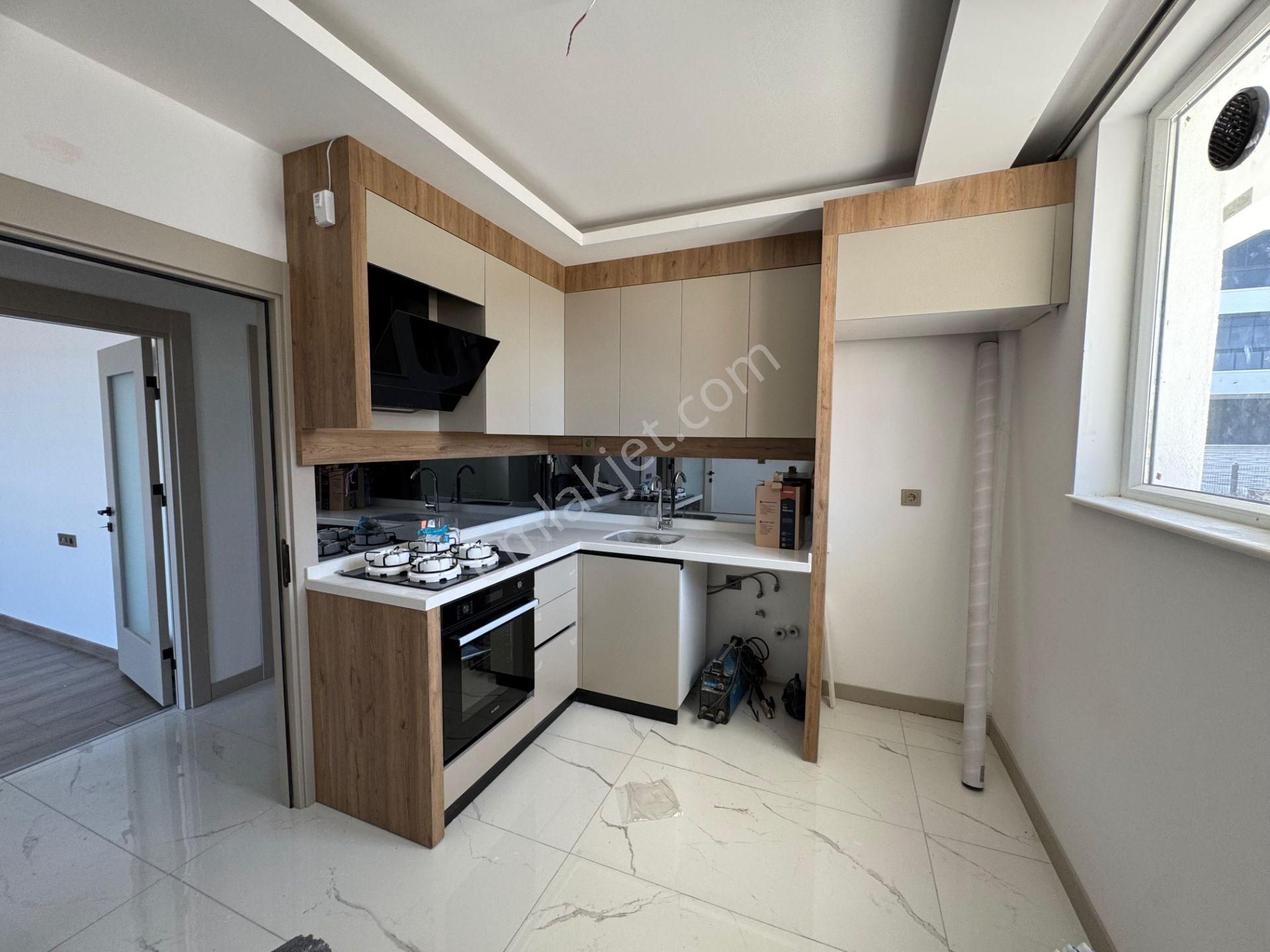 29 Ekim Mh.de Çift Banyolu 125m2 Net Kullanım Alanıyla Giriş Satılık Daire - Görsel 4