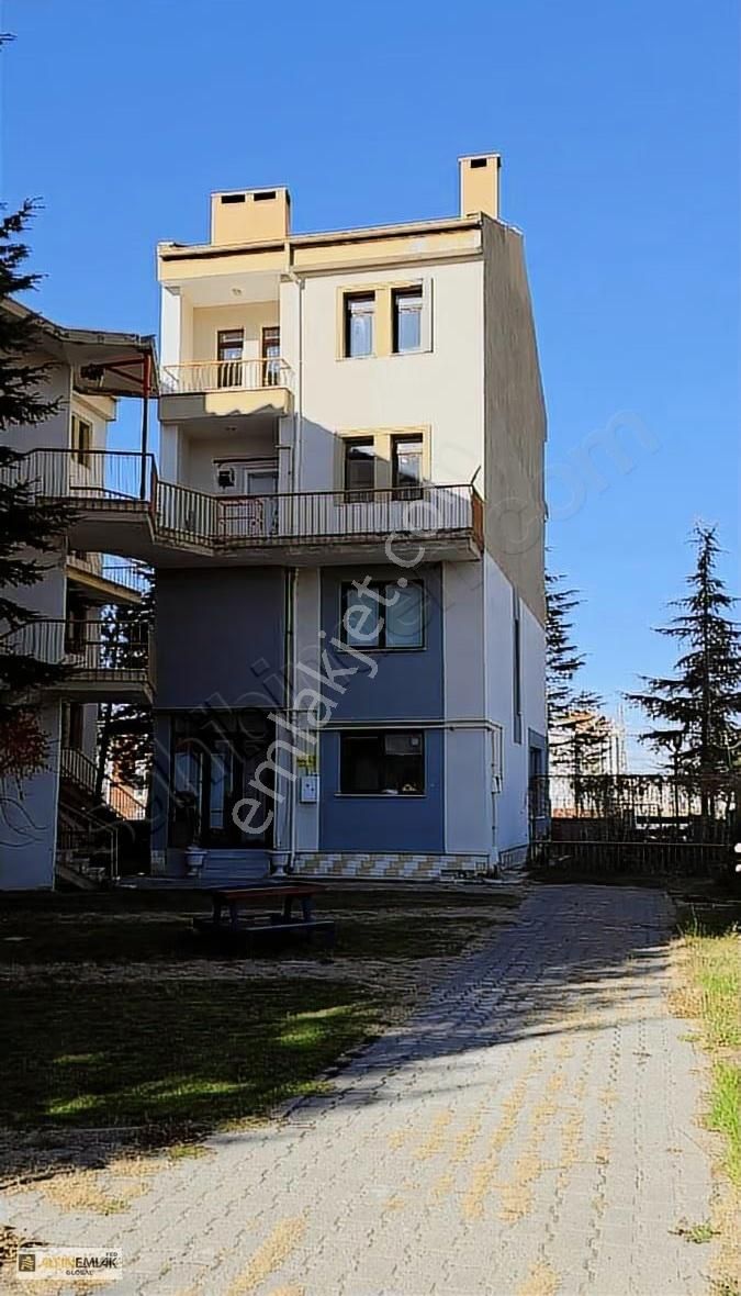 Satılık Germir Konaklar Da 5 Odalı Tripleks Kaçmaz Fırsat - Görsel 37