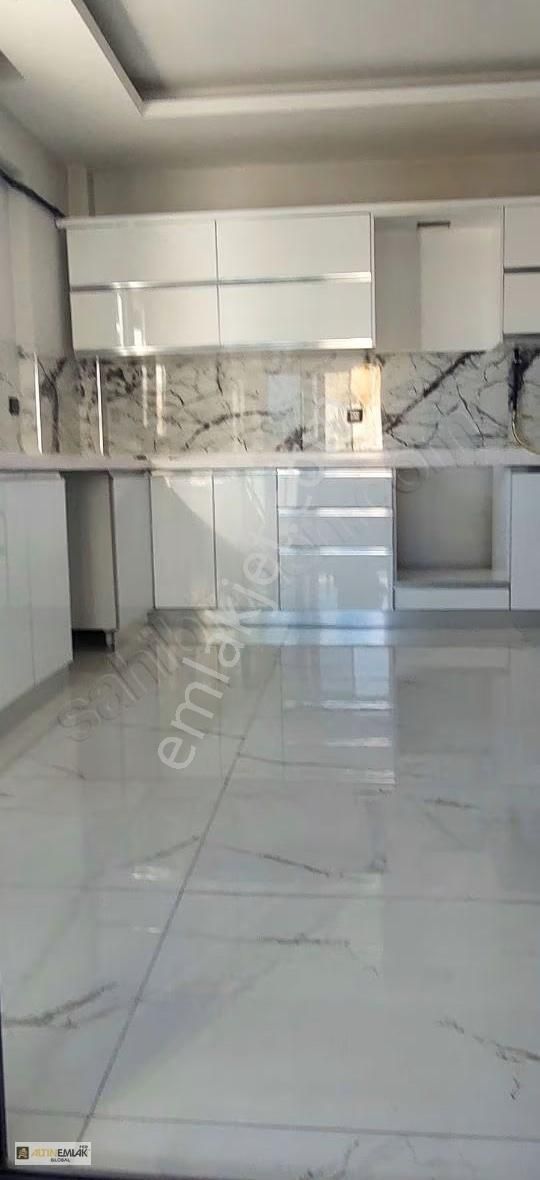 Esentepede Nadiren Bulunan Özelliklerde Satılık 3+1 - Görsel 10