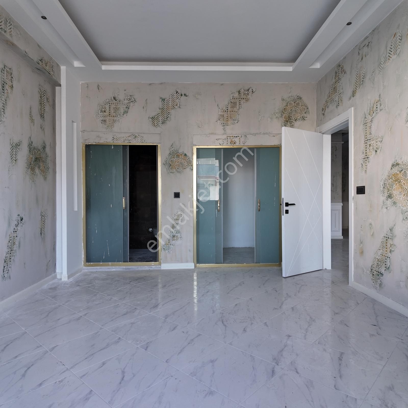 Atatürk Merkezi Konumda Asansörlü Arakat Sıfır 3+1 120 M2 Daire - Görsel 7