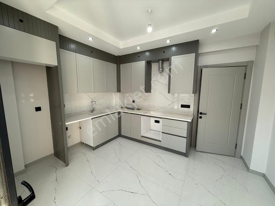 Şemikler Mahallesi’nde 120 M² – Geniş Balkonlu – Sıfır Lüks 2+1 Daireler D18 - Görsel 4