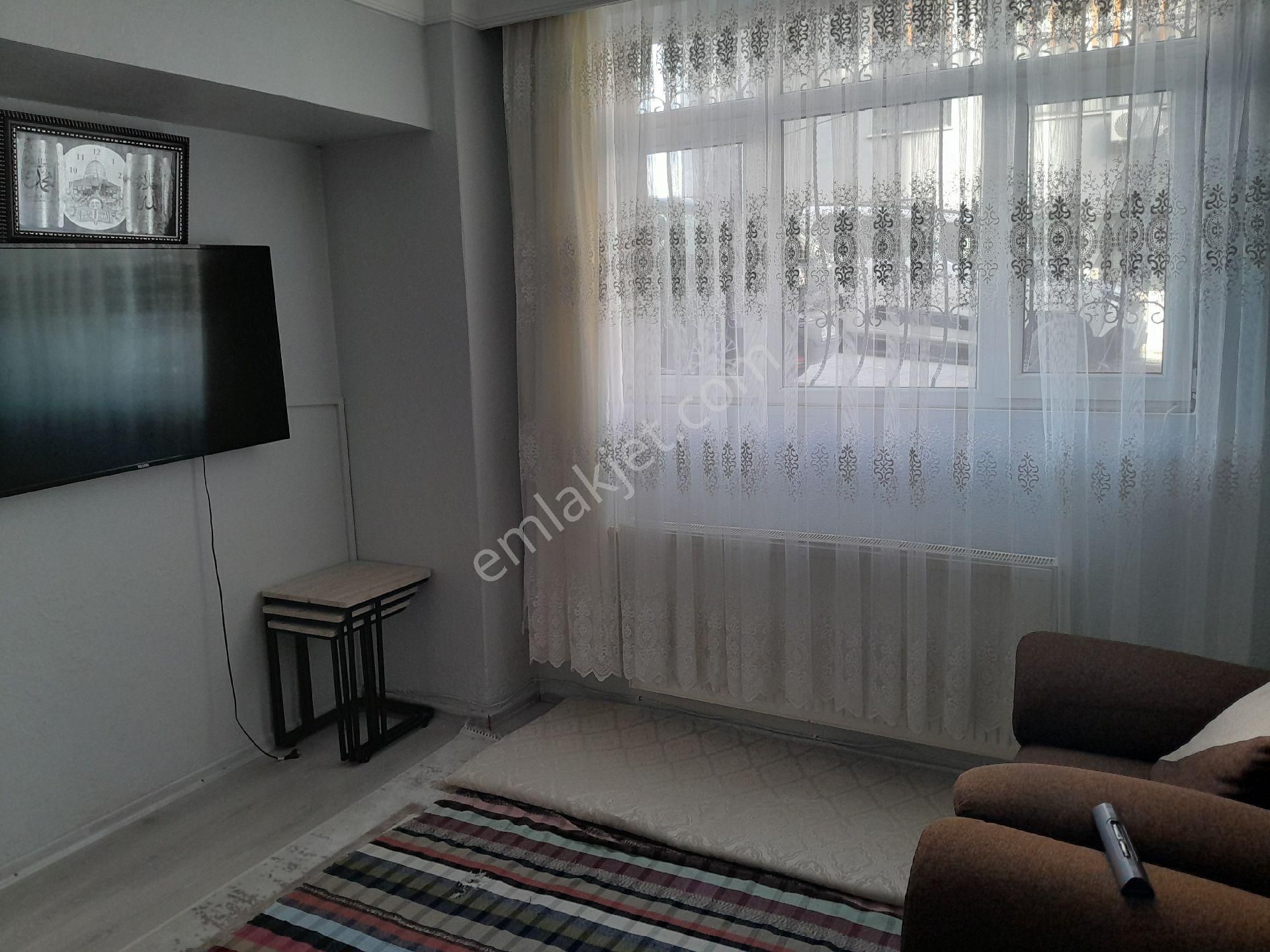 Satılık Bahcekat Daire Sultangazi Cebeci Mah Kartal Emlaktan