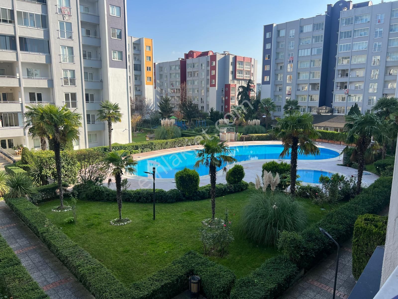 Sahibinden Meliskent 2 Sitesi Havuz Manzaralı Kiralık Daire - Görsel 2