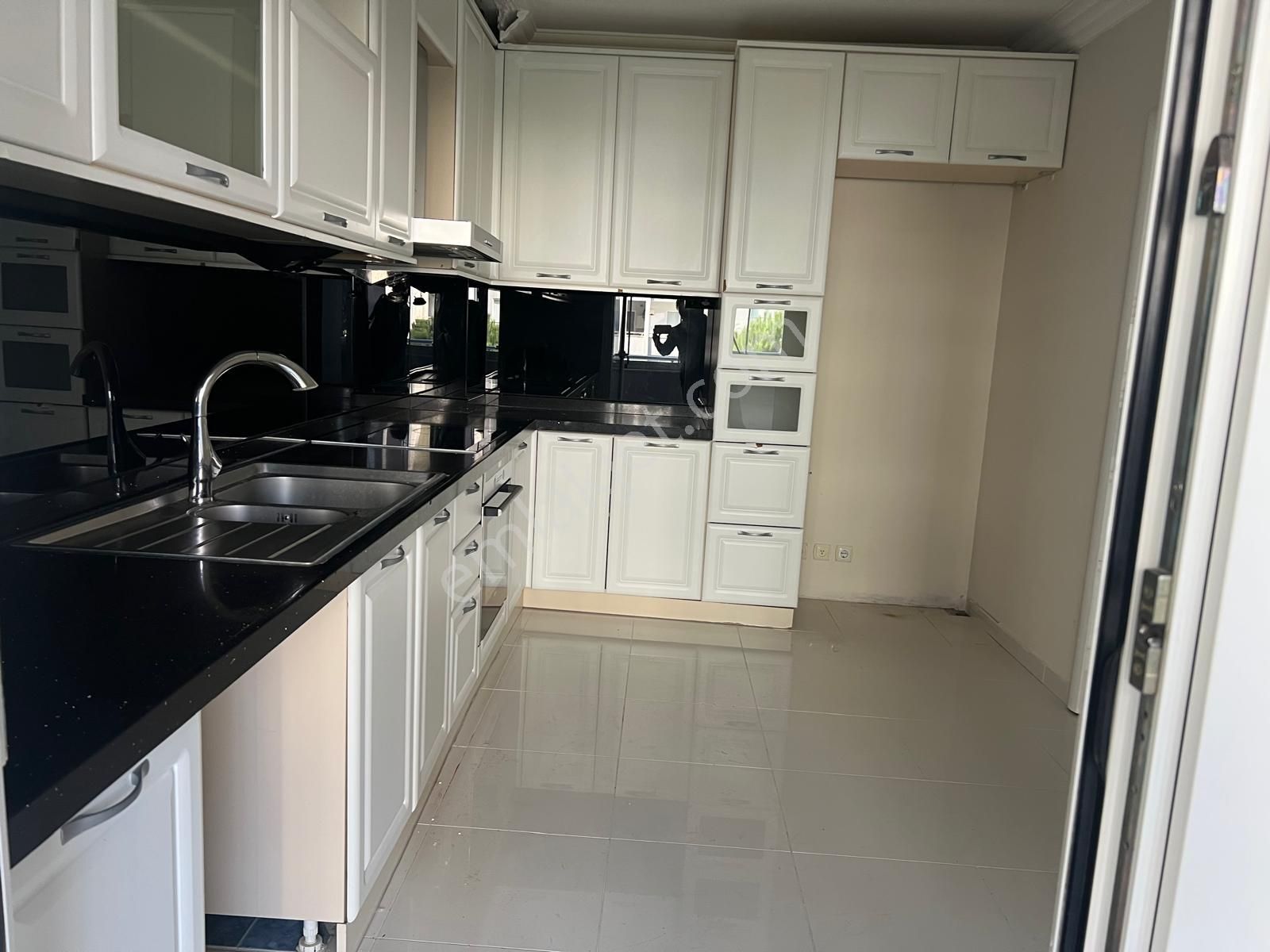 Sahibinden Meliskent 2 Sitesi Havuz Manzaralı Kiralık Daire - Görsel 13