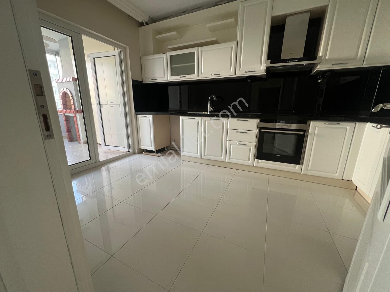 Sahibinden Meliskent 2 Sitesi Havuz Manzaralı Kiralık Daire - Görsel 4