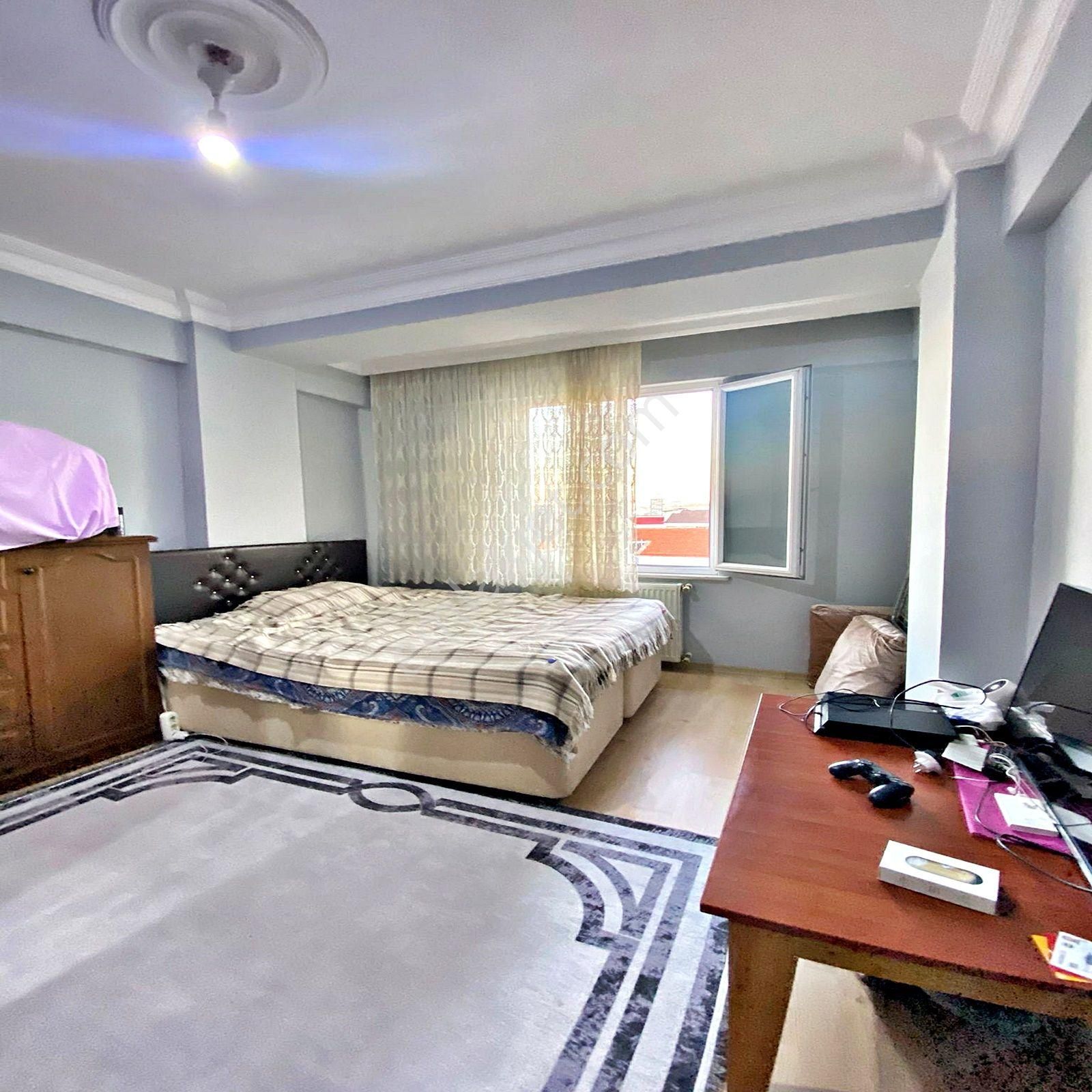 Esenyurt İncirtepe Mahallesinde 2+1 Satılık Balkonlu Arakat - Görsel 22