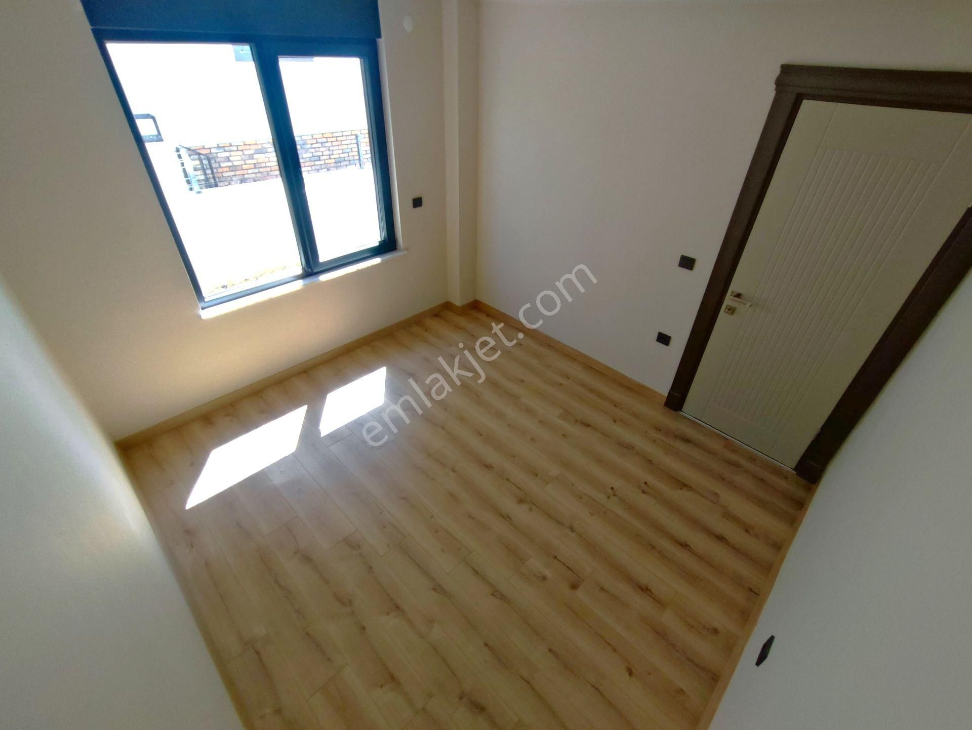 Aygülden Edremit Zeytinli'de Sıfır Özel Tasarımı İle Dikkatleri Üzerine Çeken Lüks 4+1 Satılık Villa - Görsel 33