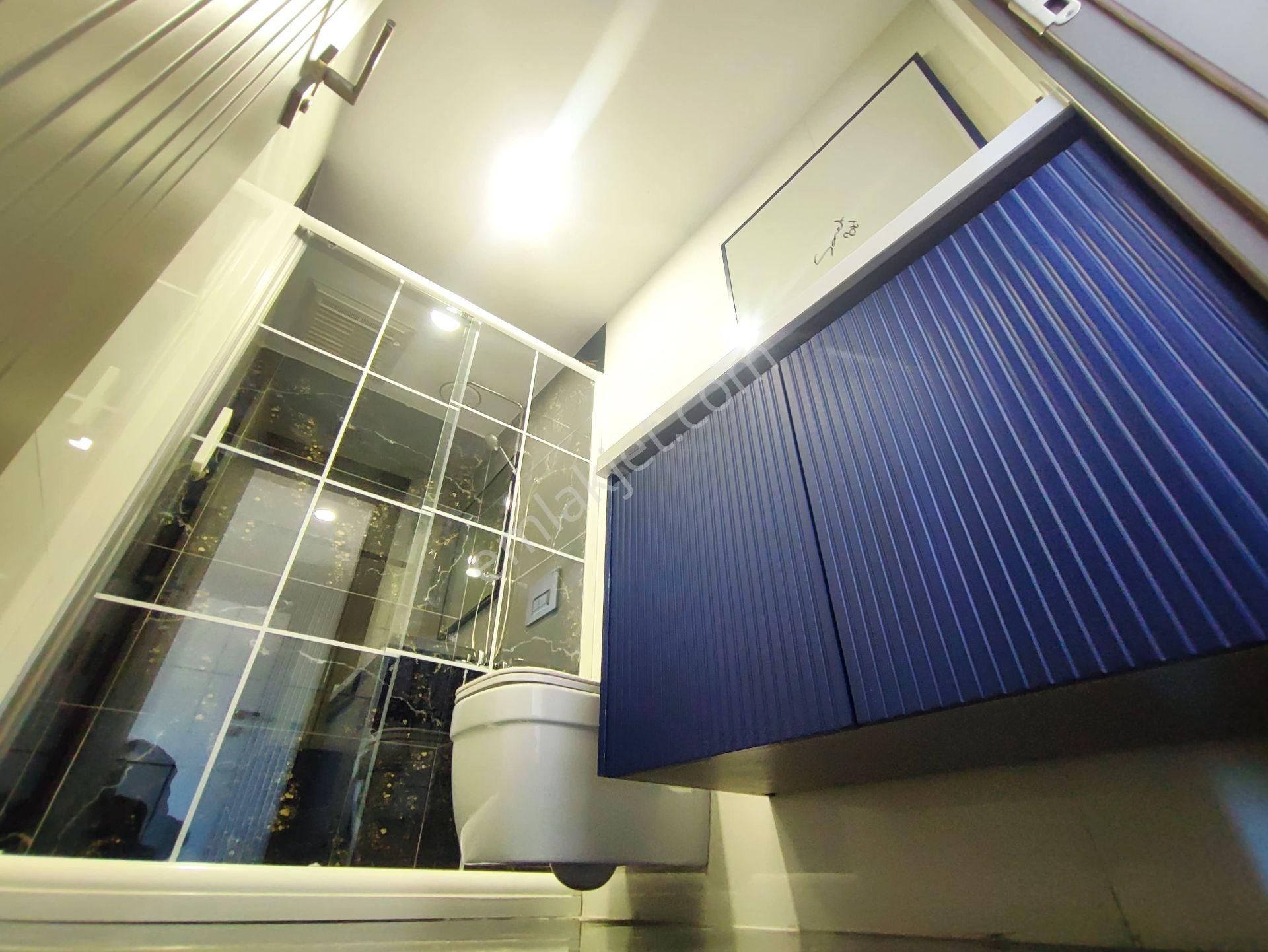 Aygülden Edremit Zeytinli'de Sıfır Özel Tasarımı İle Dikkatleri Üzerine Çeken Lüks 4+1 Satılık Villa - Görsel 20