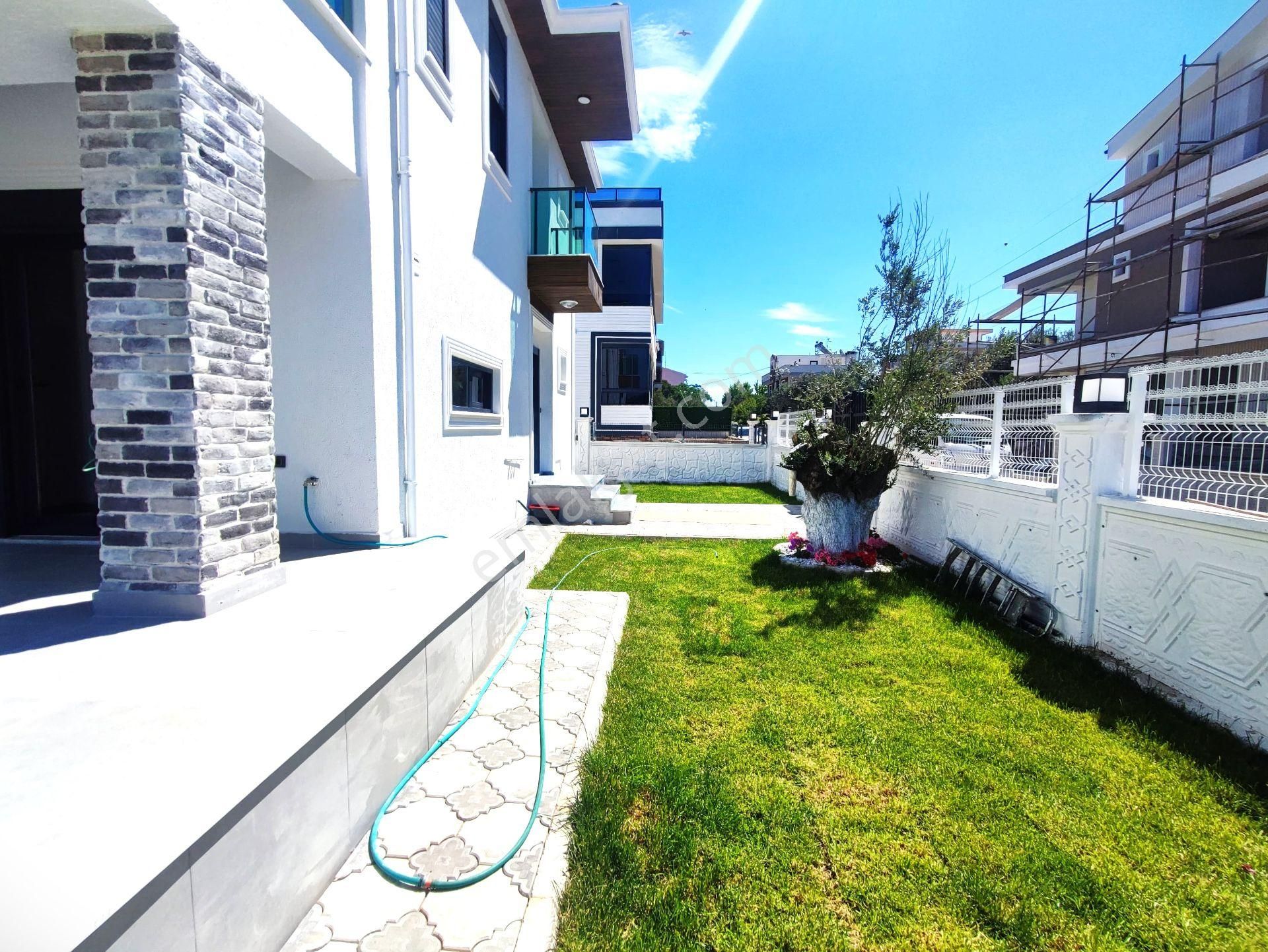 Aygülden Edremit Zeytinli'de Sıfır Özel Tasarımı İle Dikkatleri Üzerine Çeken Lüks 4+1 Satılık Villa - Görsel 6