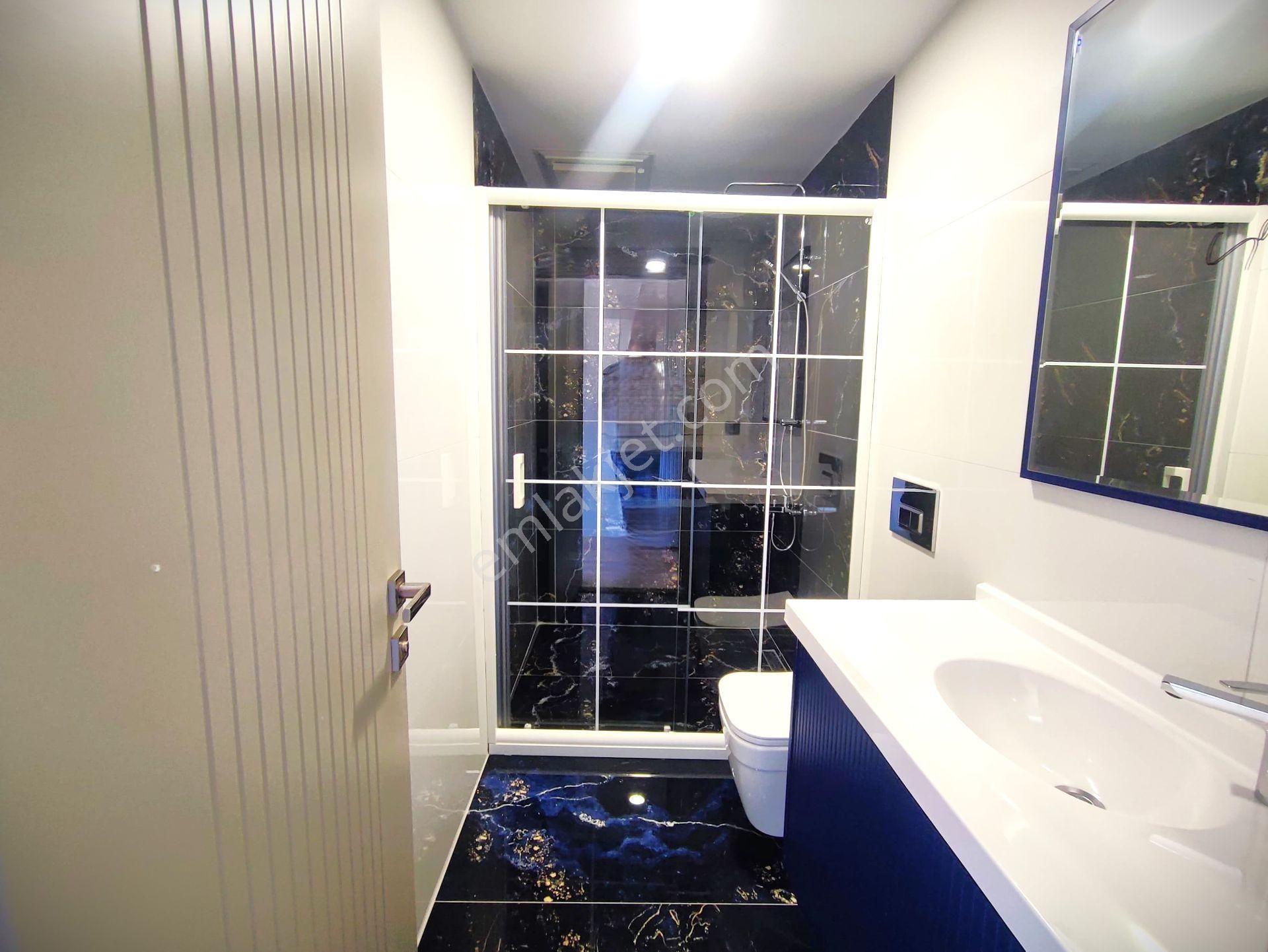 Aygülden Edremit Zeytinli'de Sıfır Özel Tasarımı İle Dikkatleri Üzerine Çeken Lüks 4+1 Satılık Villa - Görsel 19