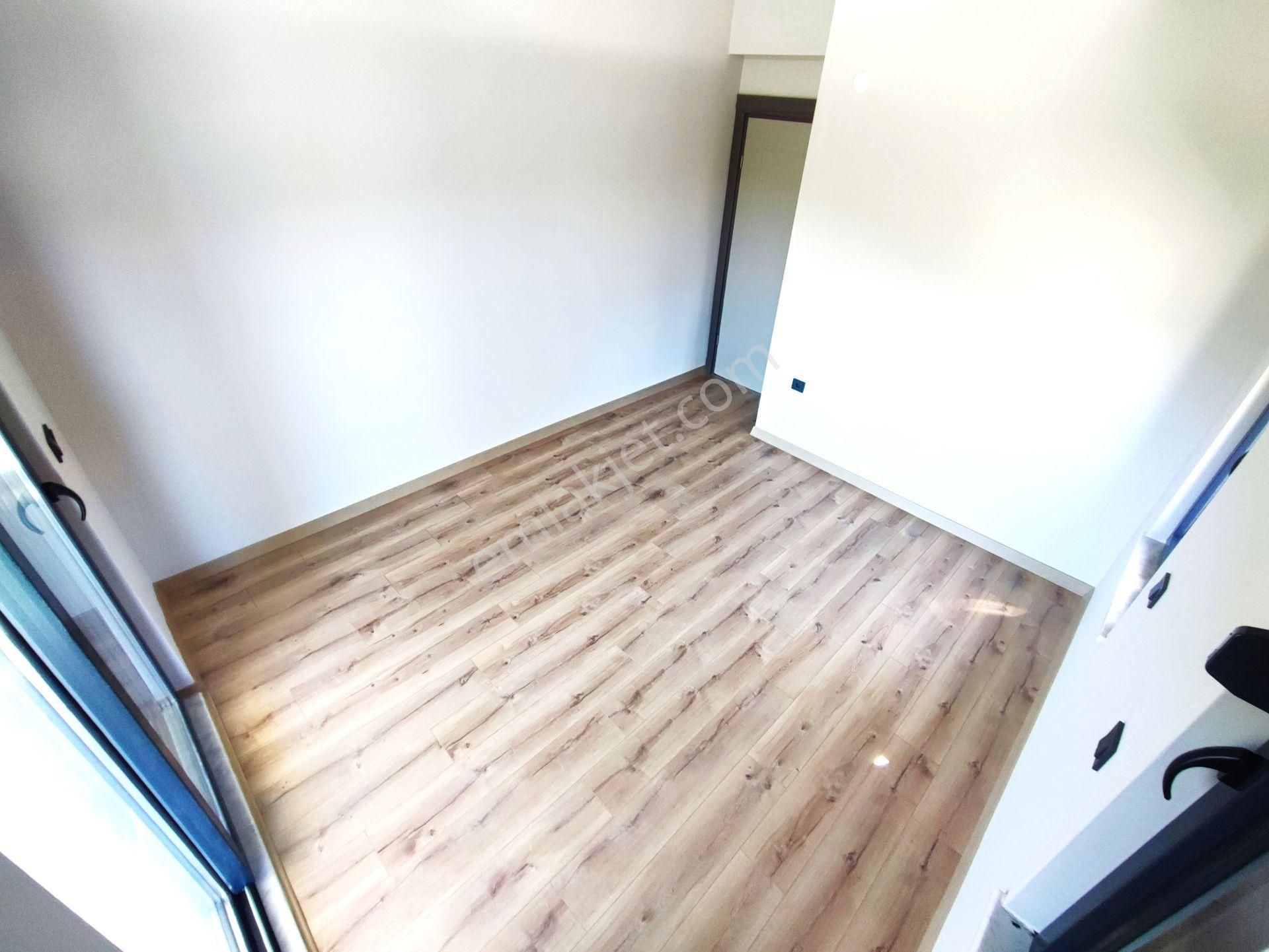 Aygülden Edremit Zeytinli'de Sıfır Özel Tasarımı İle Dikkatleri Üzerine Çeken Lüks 4+1 Satılık Villa - Görsel 31