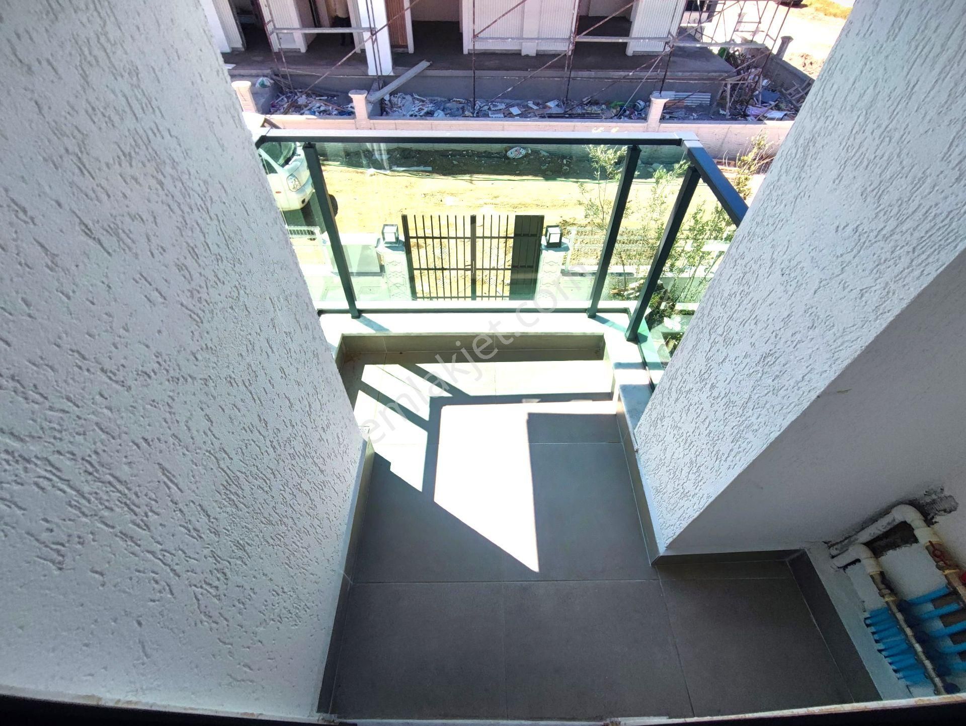 Aygülden Edremit Zeytinli'de Sıfır Özel Tasarımı İle Dikkatleri Üzerine Çeken Lüks 4+1 Satılık Villa - Görsel 29