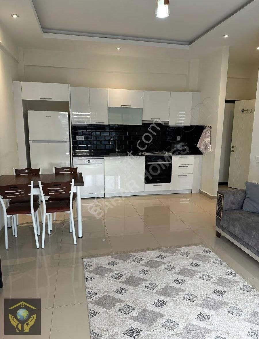 Denize 500 M 60 M Eşyali Lüks Site İçi Acil Satılık Yatırımlık - Görsel 4