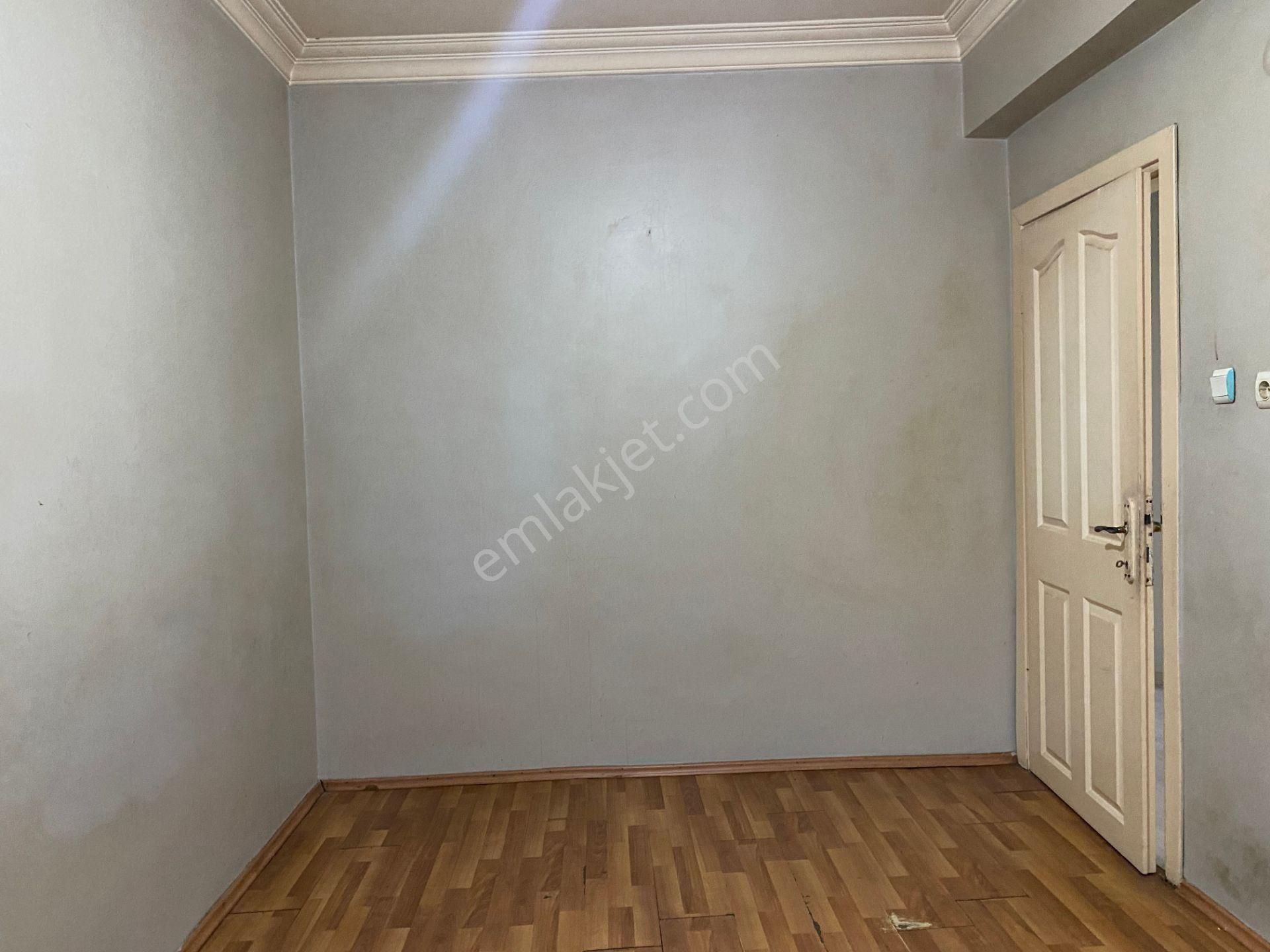 Avrupa Emlak Tan Tuna Mah 70m² 2+1 Bahçe Kat,20 Yıllk,krediye Uygun,satılık Daire - Görsel 7