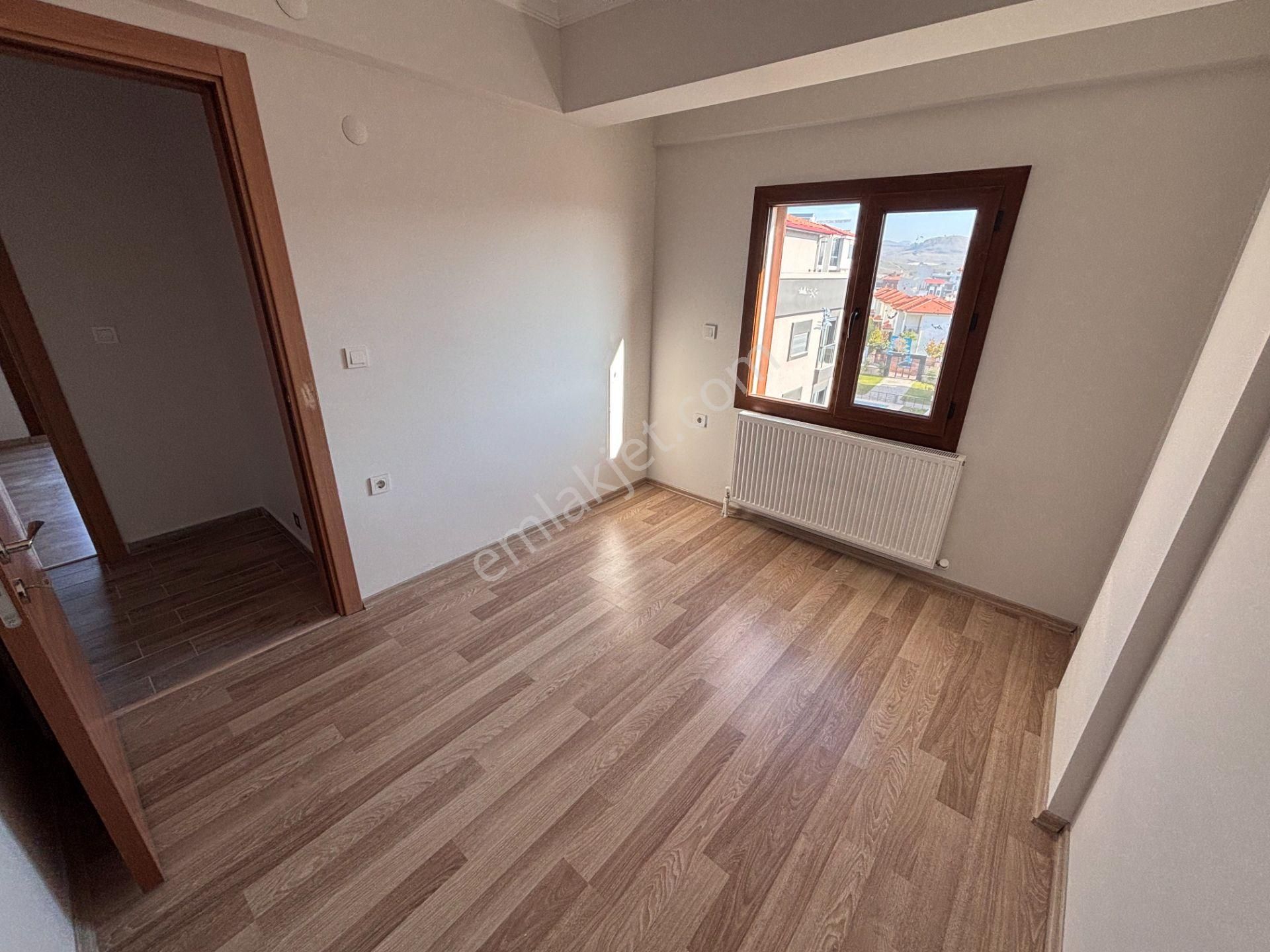 Seferihisar Camikebir’de 3+1 Ferah Daire - Görsel 27